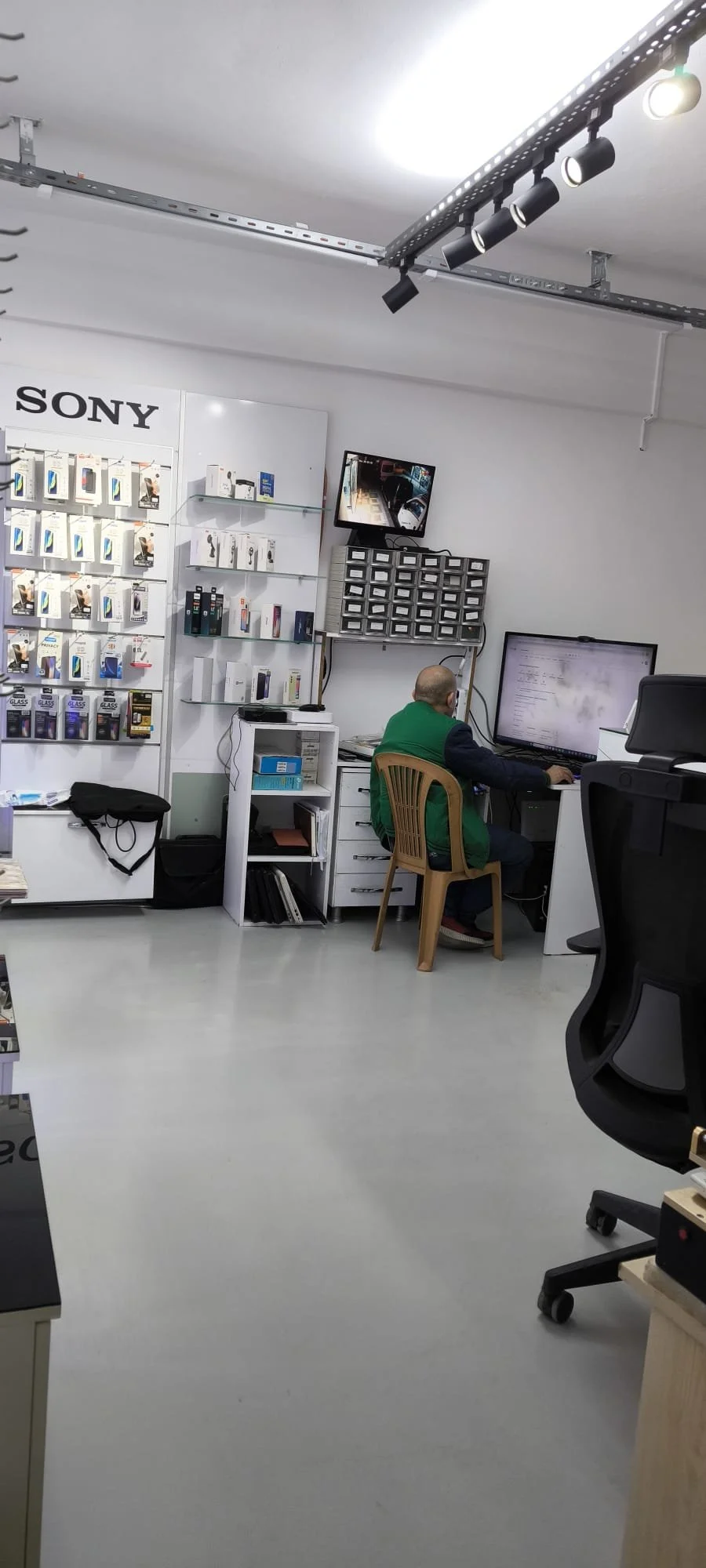 WhatsApp Image 2026-04-13 at 20.18.19111.jpeg