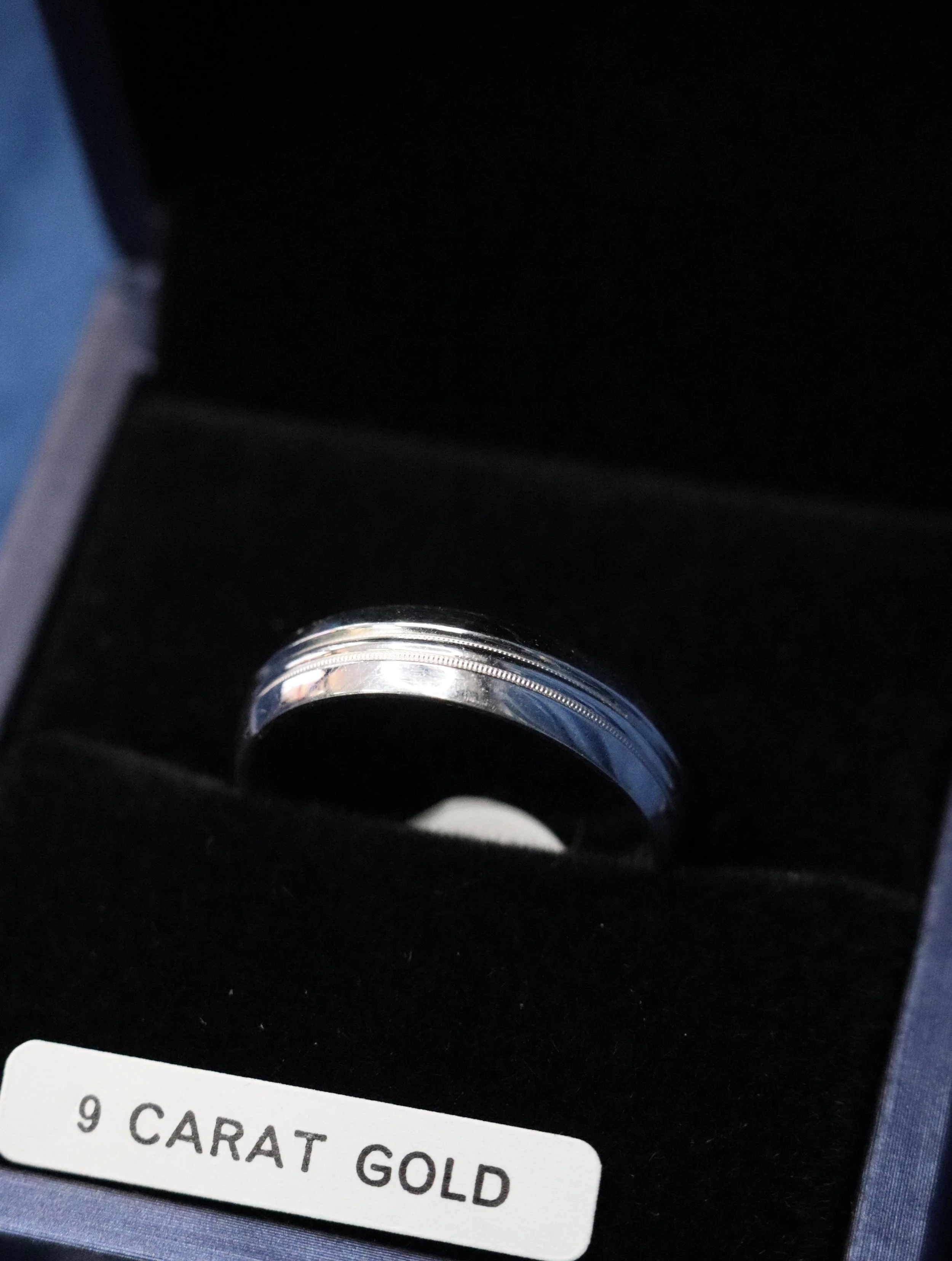 9ct White Gold Band