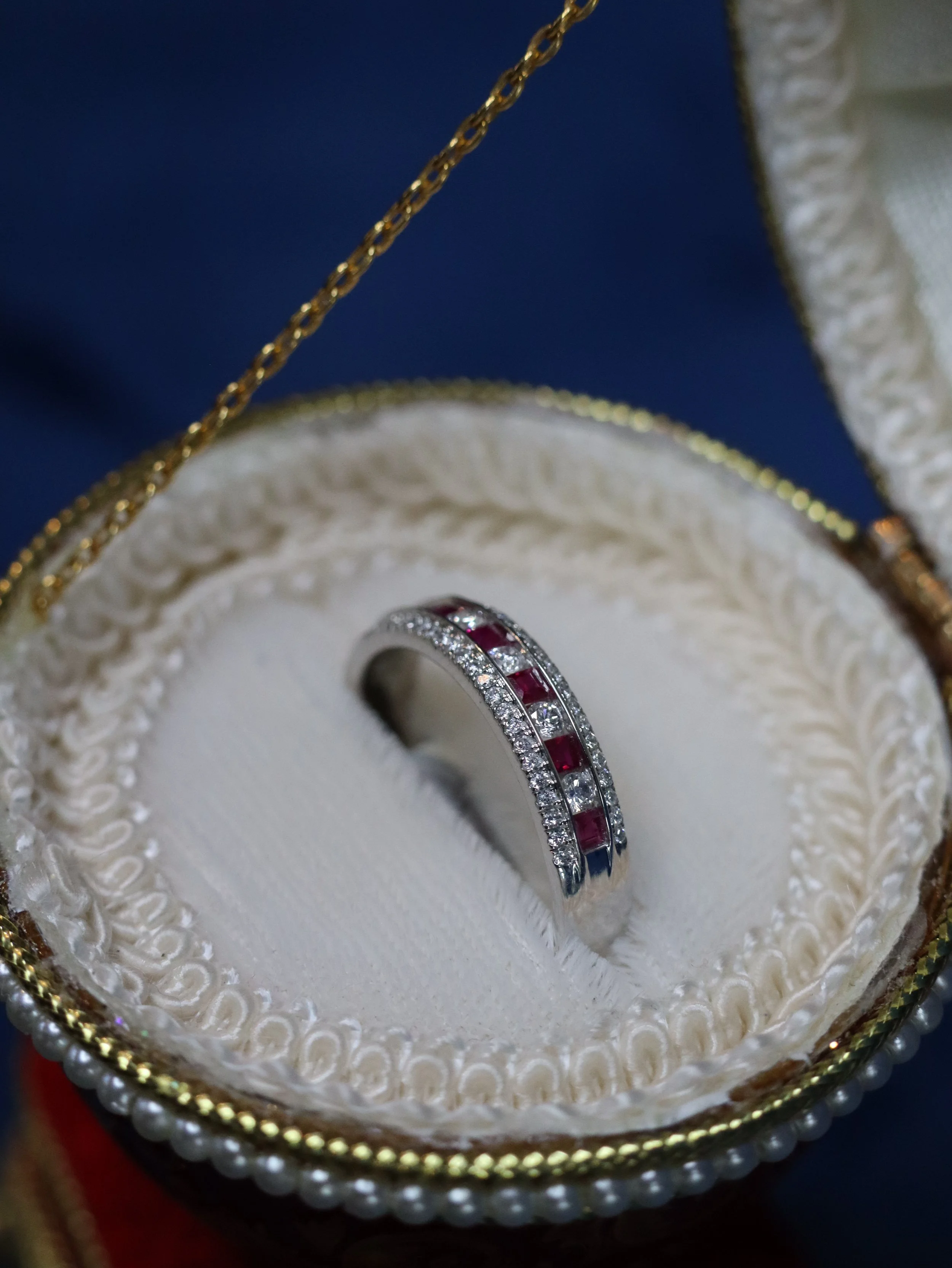 18 ct white gold Diamond & Ruby Eternity Ring