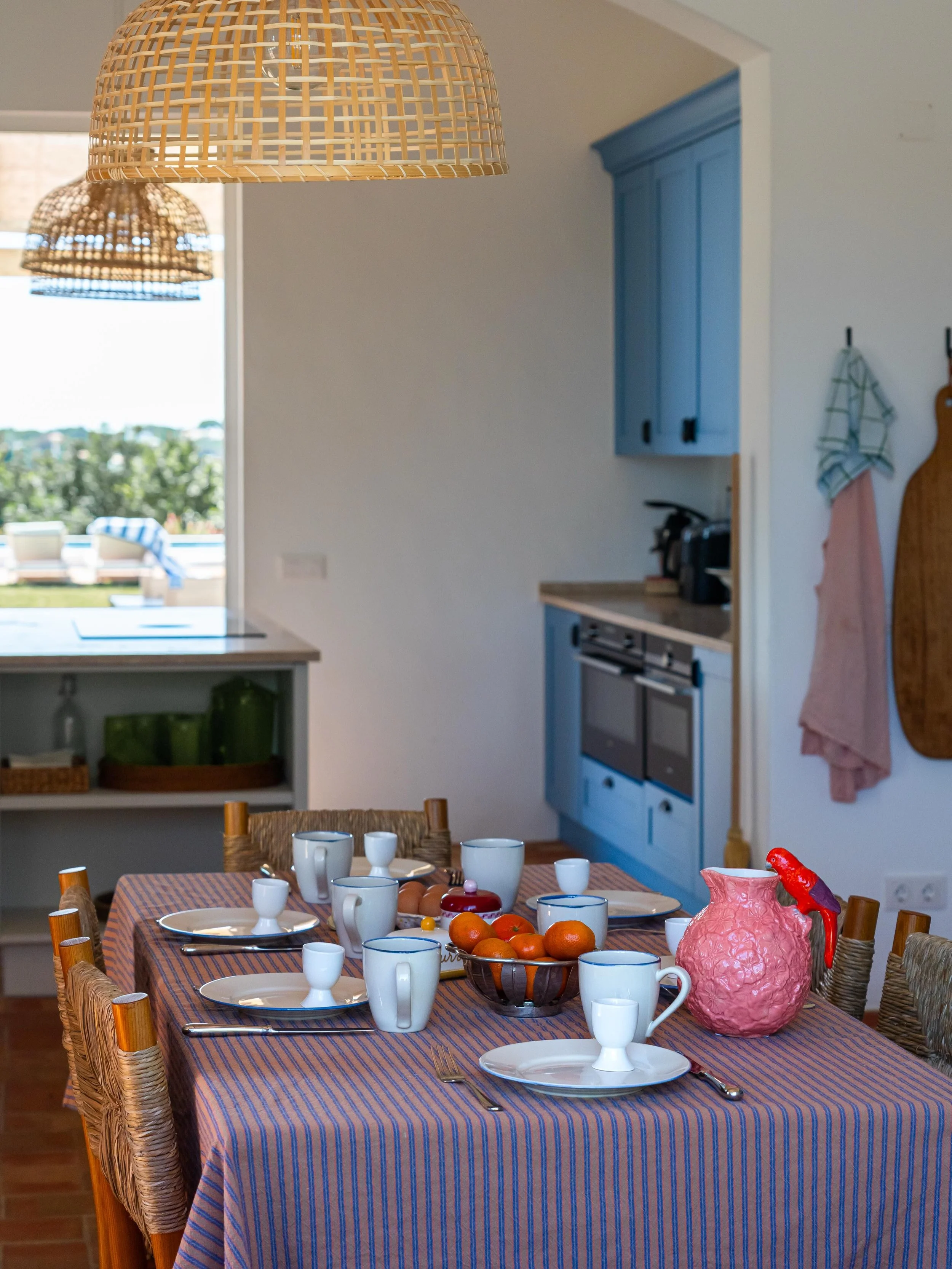 The kitchen at Casa dos Agri&otilde;es was made for gathering 🍋

With its bright blues, open space, and views onto the trees, it&rsquo;s the kind of kitchen you end up spending all day in &mdash; without even realising it.

#CasaDosAgri&otilde;es #K