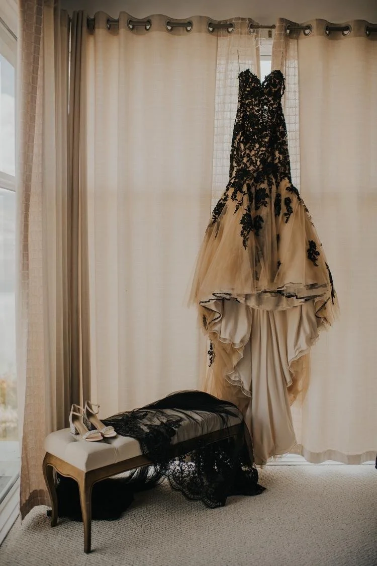 BLACK WEDD DRESS.jpg