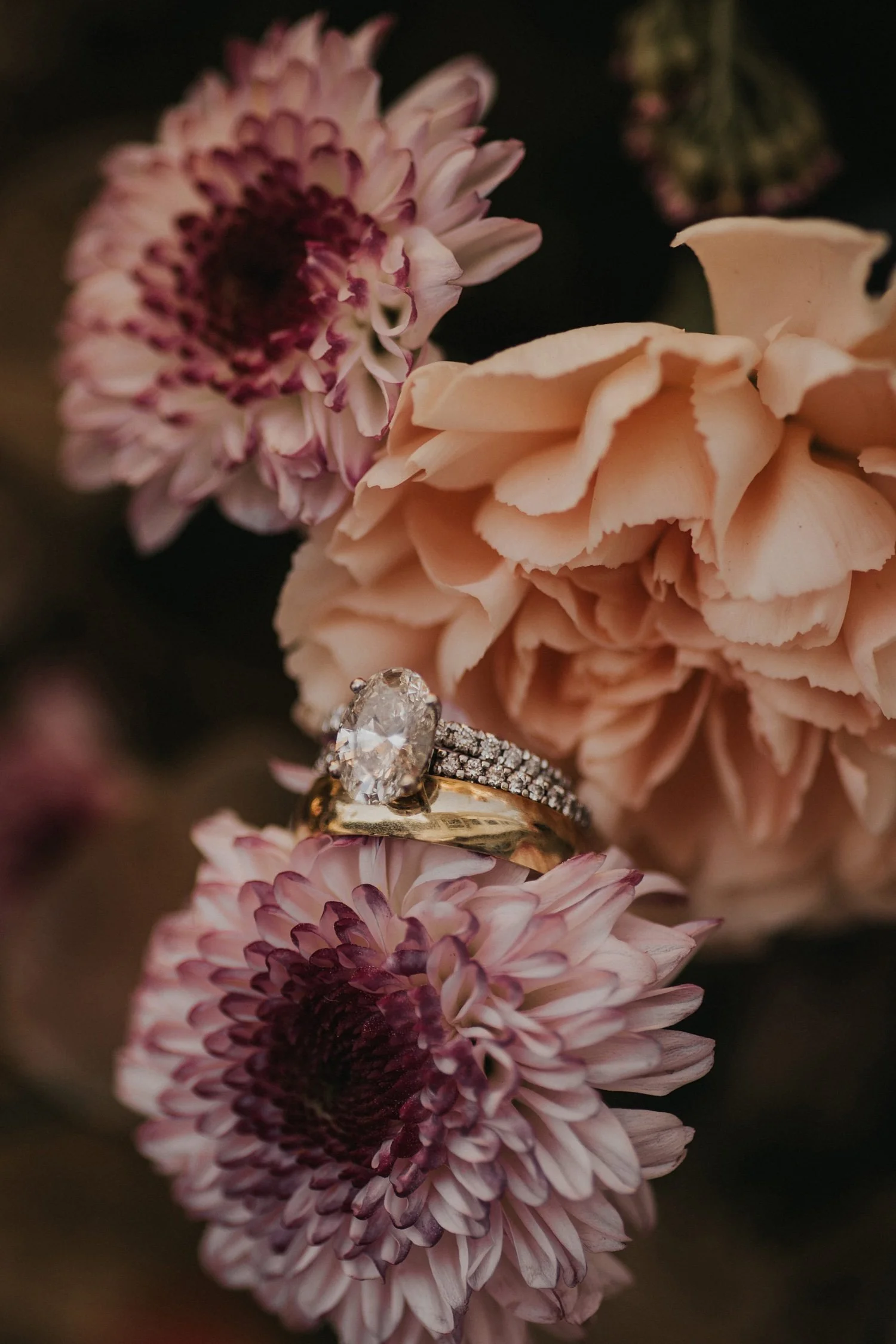 LACE AND BARREL RING PIC.jpg