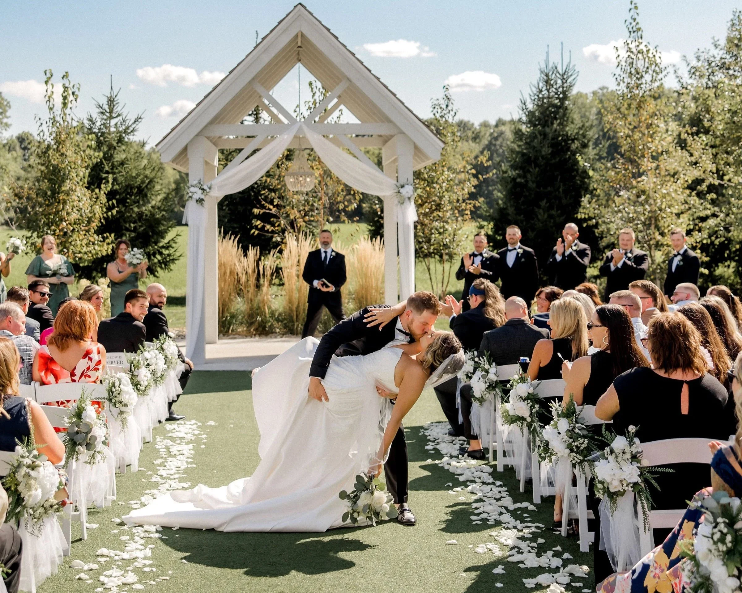 White Birch Wedding Barn front and driveway in the springtime