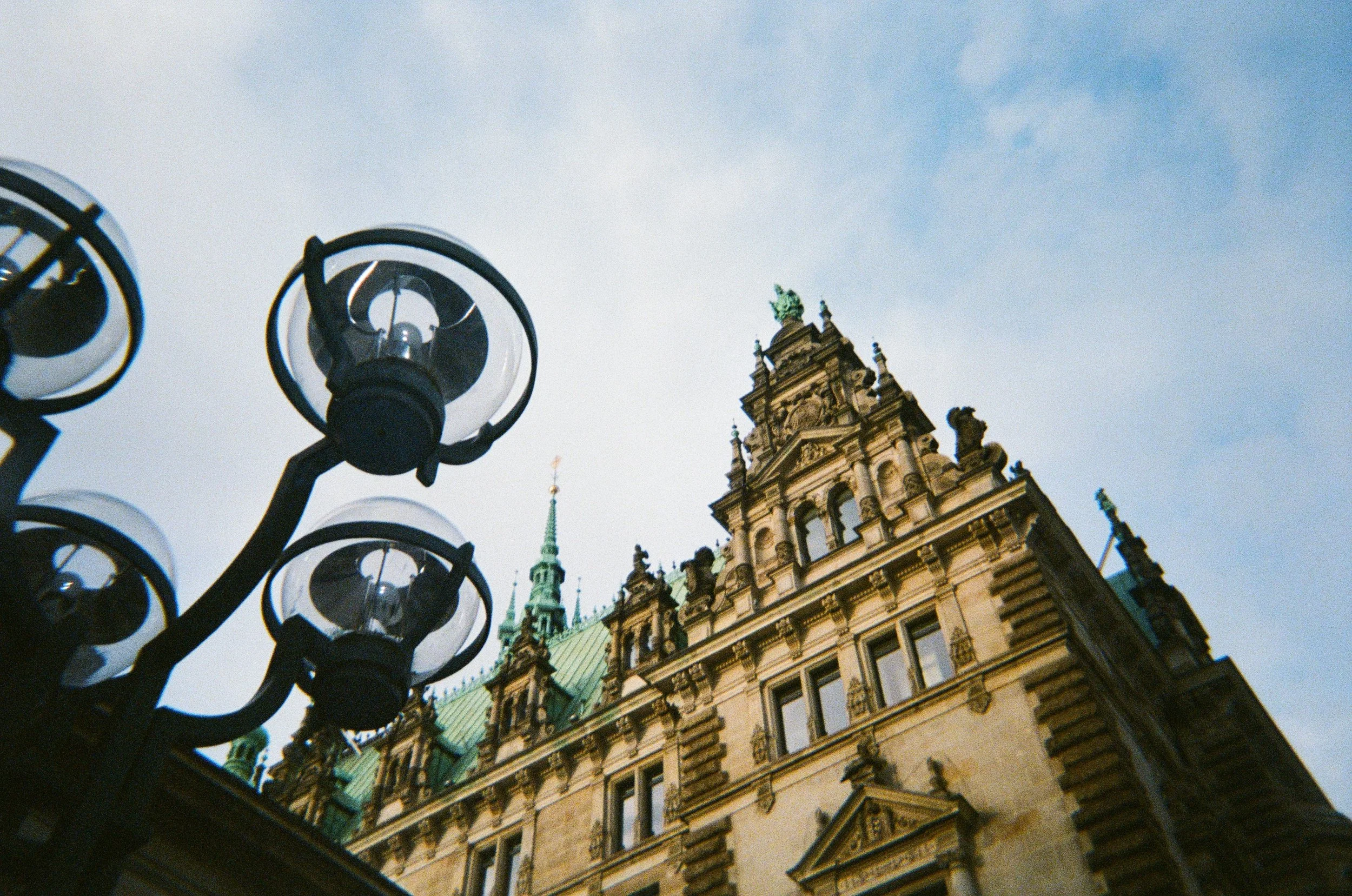  Rathaus resplendent