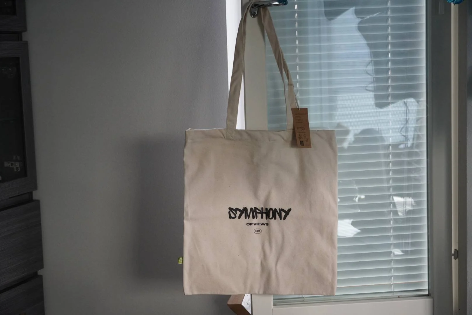 Tote bag