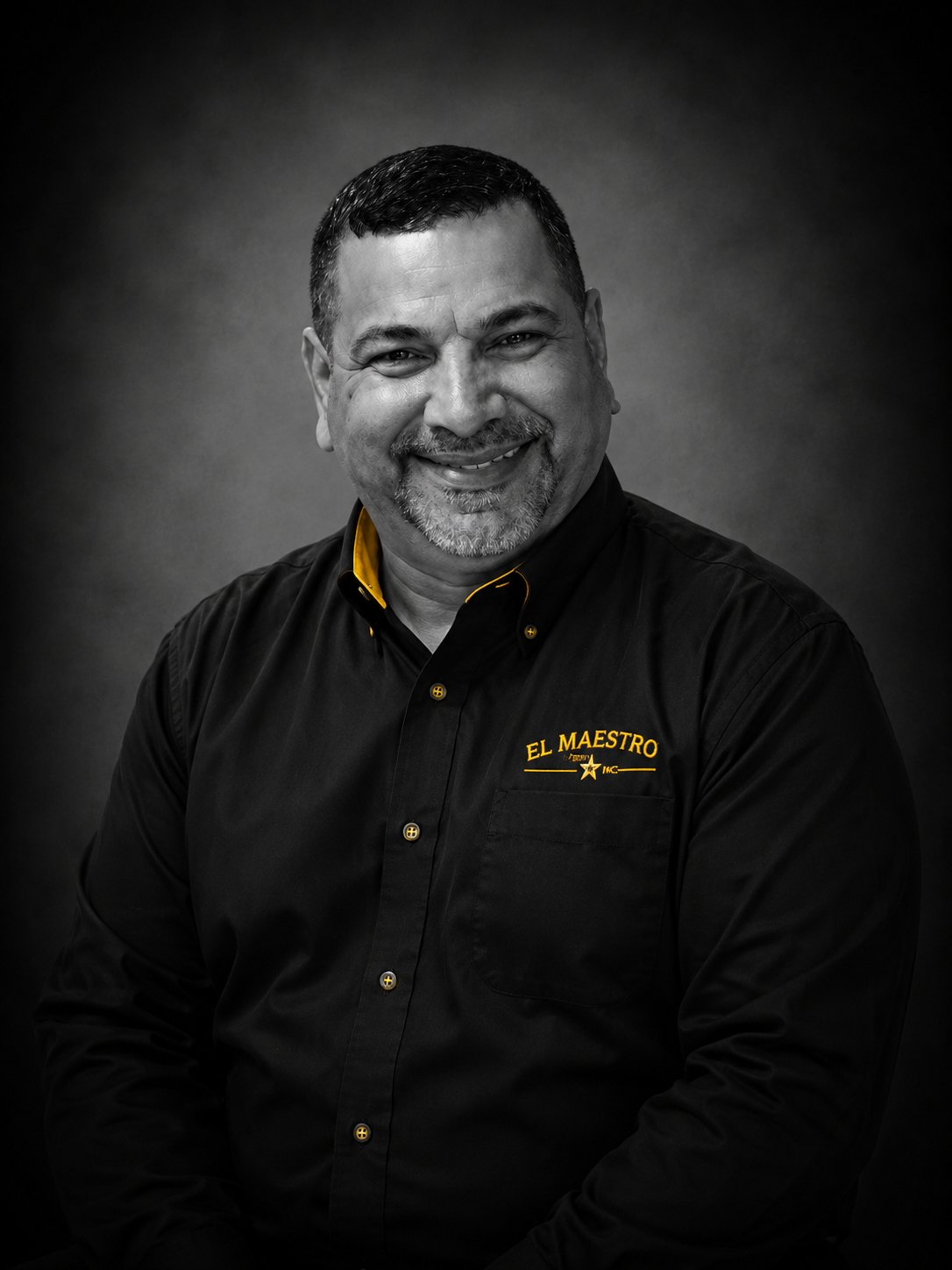  Prof. Fernando “Ponce” Laspina: Founder & Executive Director