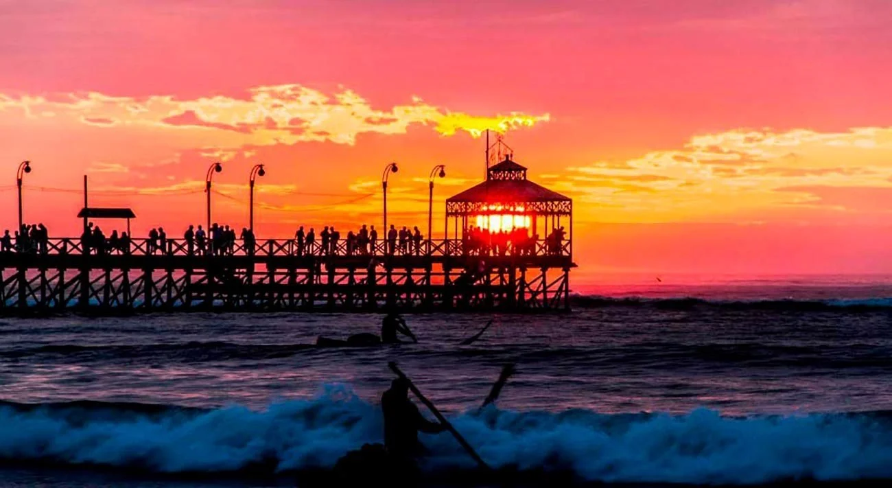 playas-muelle-trujillo-huanchaco-perú-de-trujillo-com.jpg