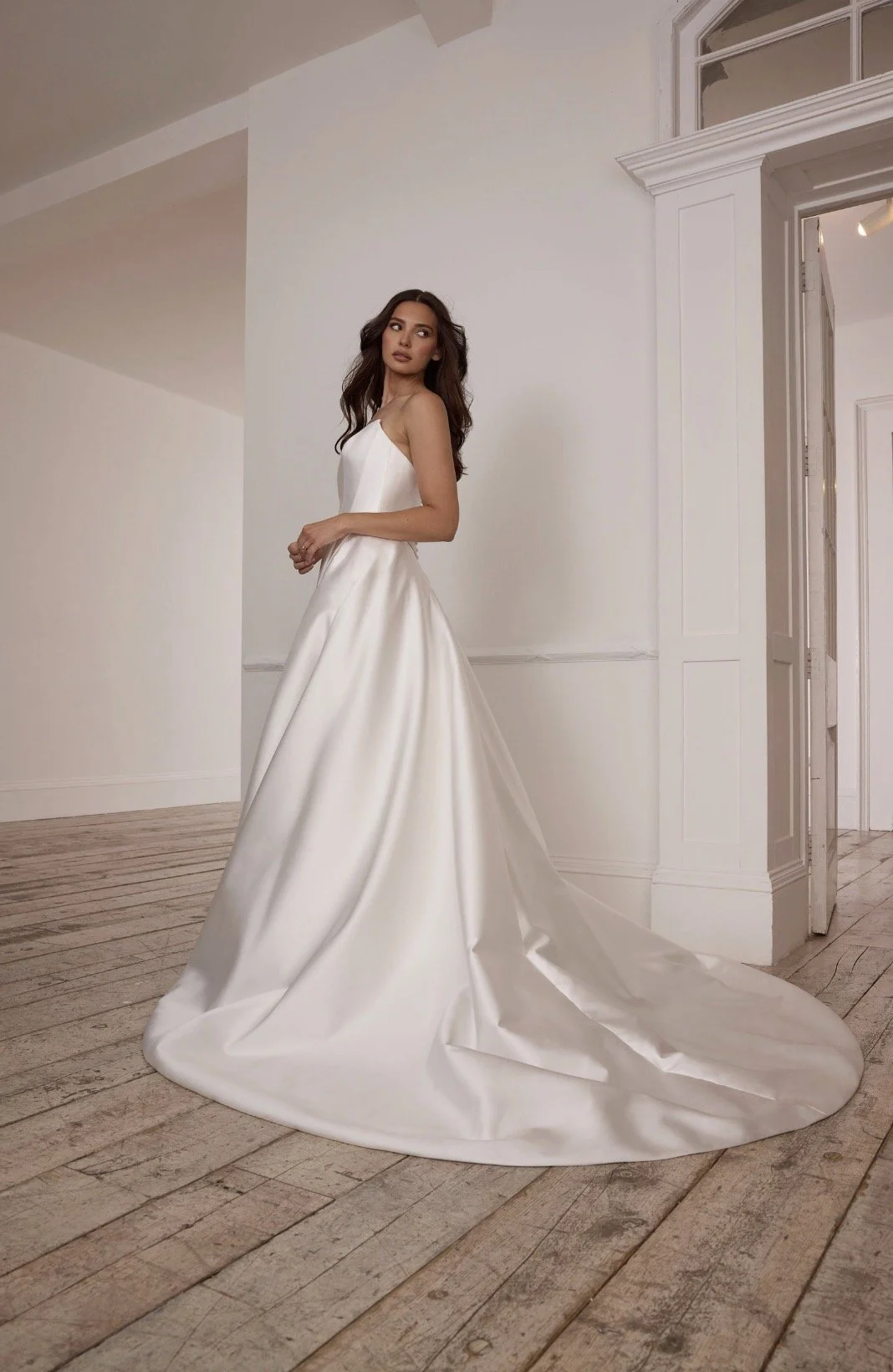 model in a wedding dress