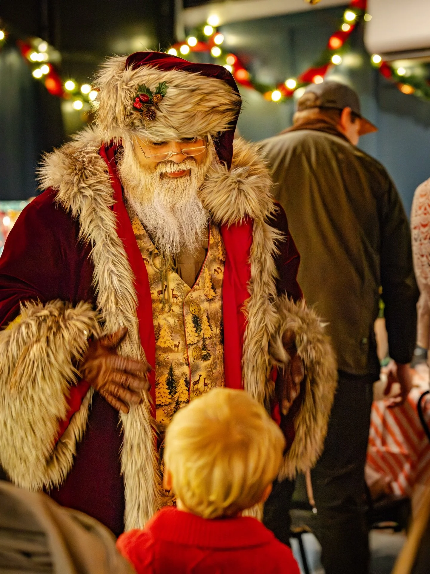We hope you got everything you wanted from Santa this year ☺️ have a Safe, Fun, &amp; Happy Holiday season from us here at Koda Creative 🎄🎅🏽 🎁 

📍 @estuarybrewingco 
🗺️ Johns Island, SC 

#christmas #santa #christmastime