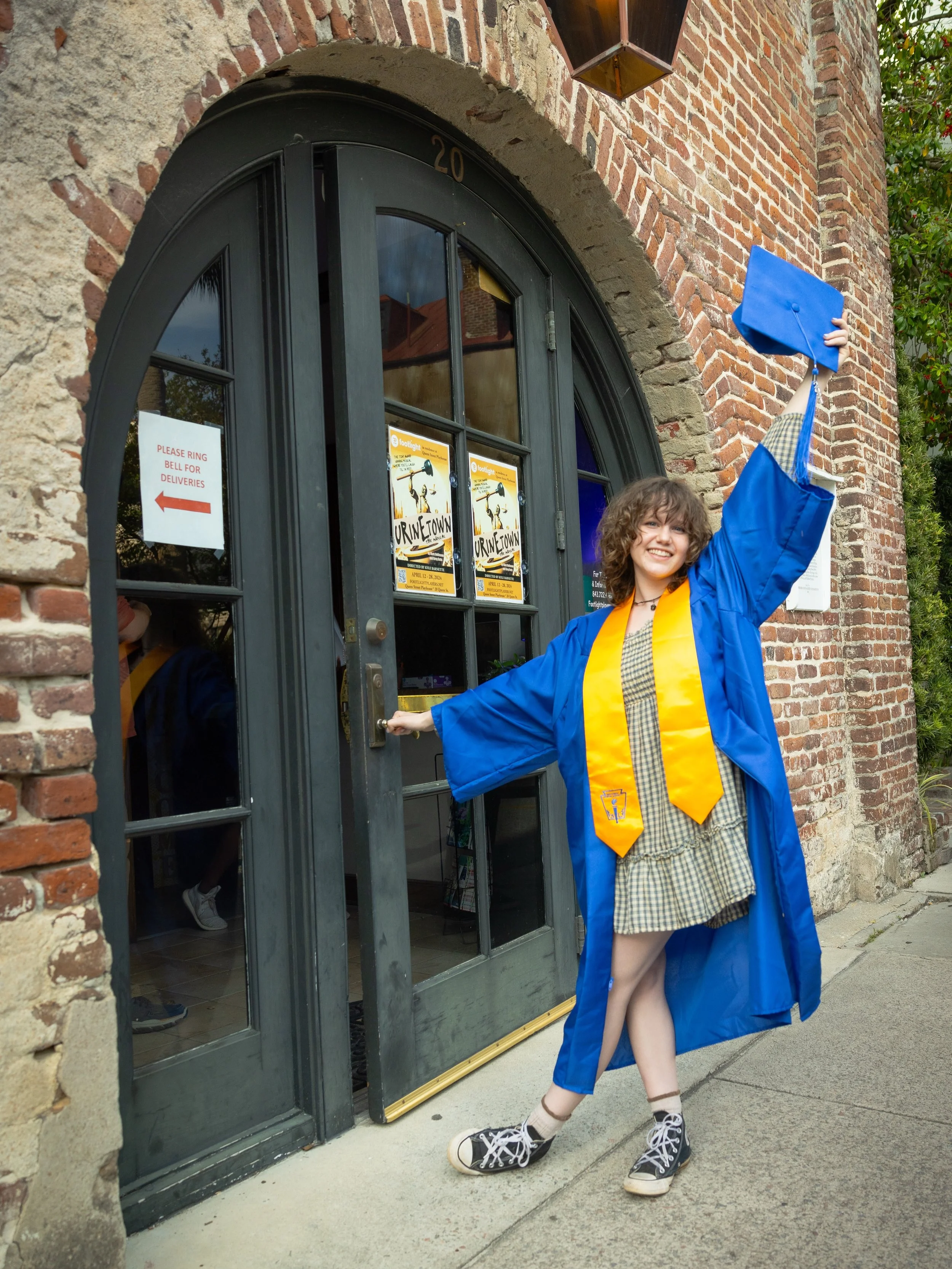 It&rsquo;s Grad Season! High School. College. Grad school. Trade school. ANY school. 🎓🙌 If you worked hard enough to earn that cap and gown, that is an achievement worth celebrating!
We&rsquo;re booking up fast, so head over to our website and book