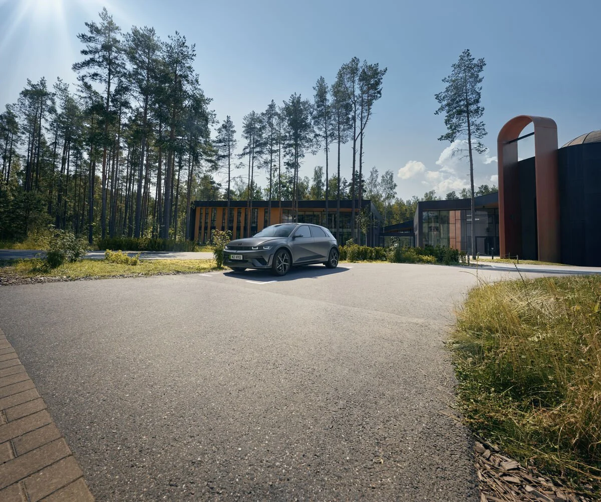 Hyundai_IONIQ_5_Offers.jpg