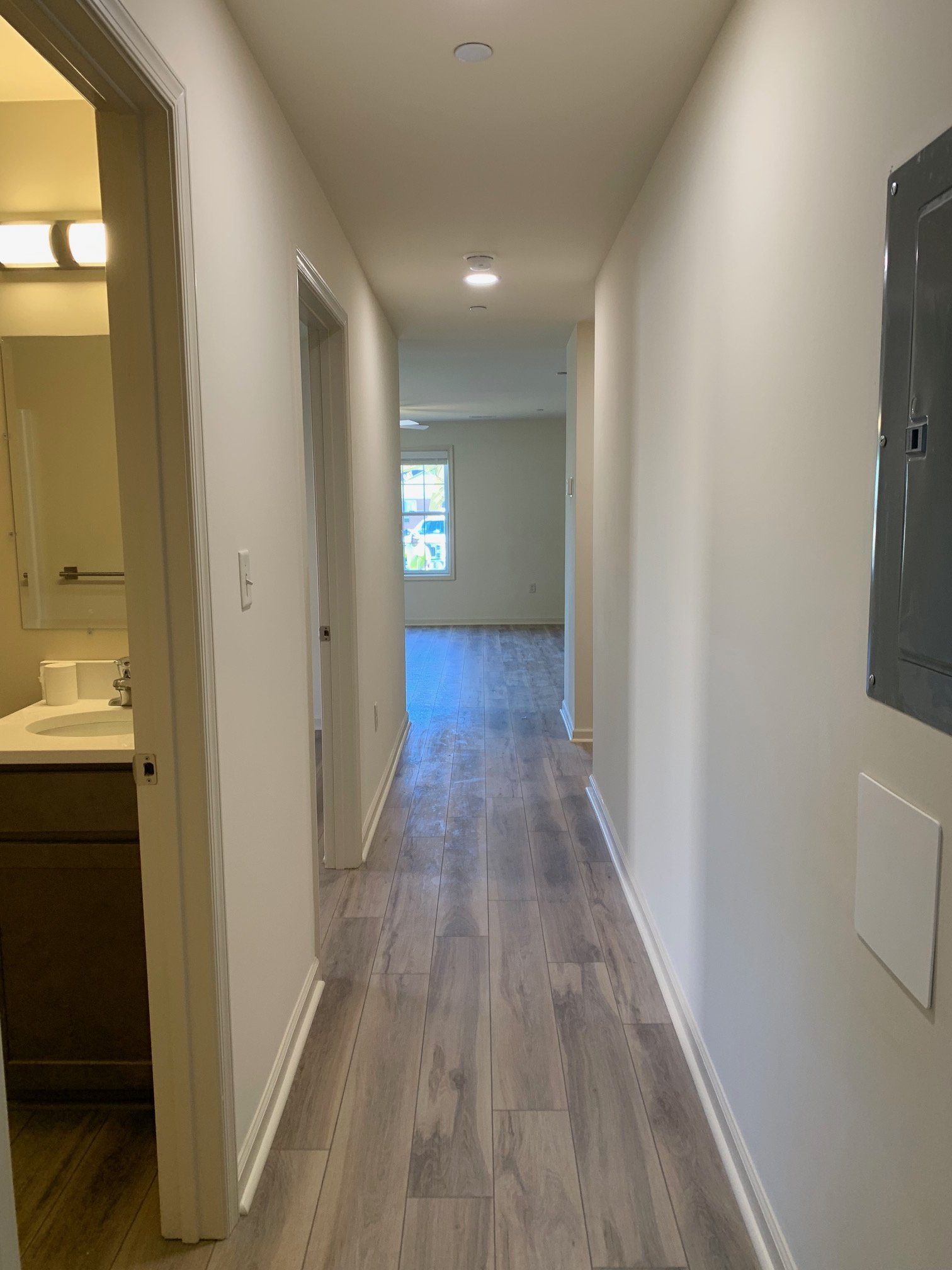 2 Bdrm Hall Apt 3.jpg
