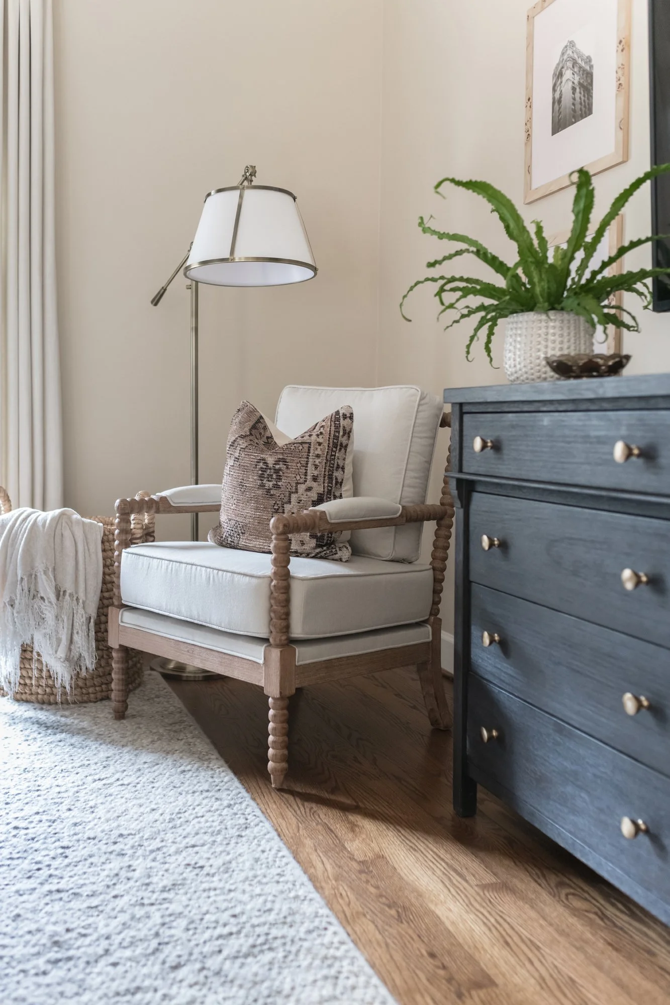 linden-square-primary-bedroom-13.jpg