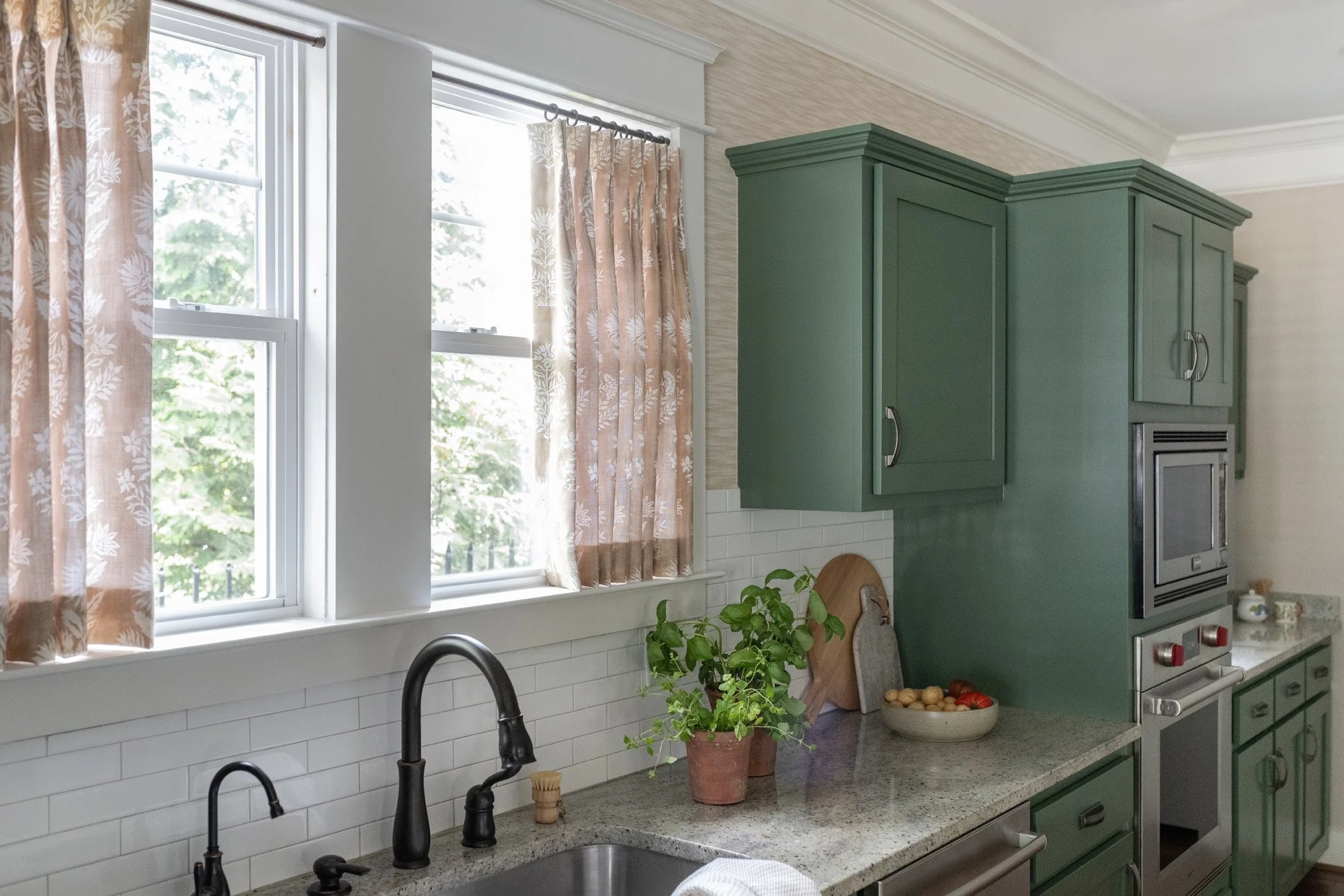 Clifton-Ln-kitchen-04.jpg