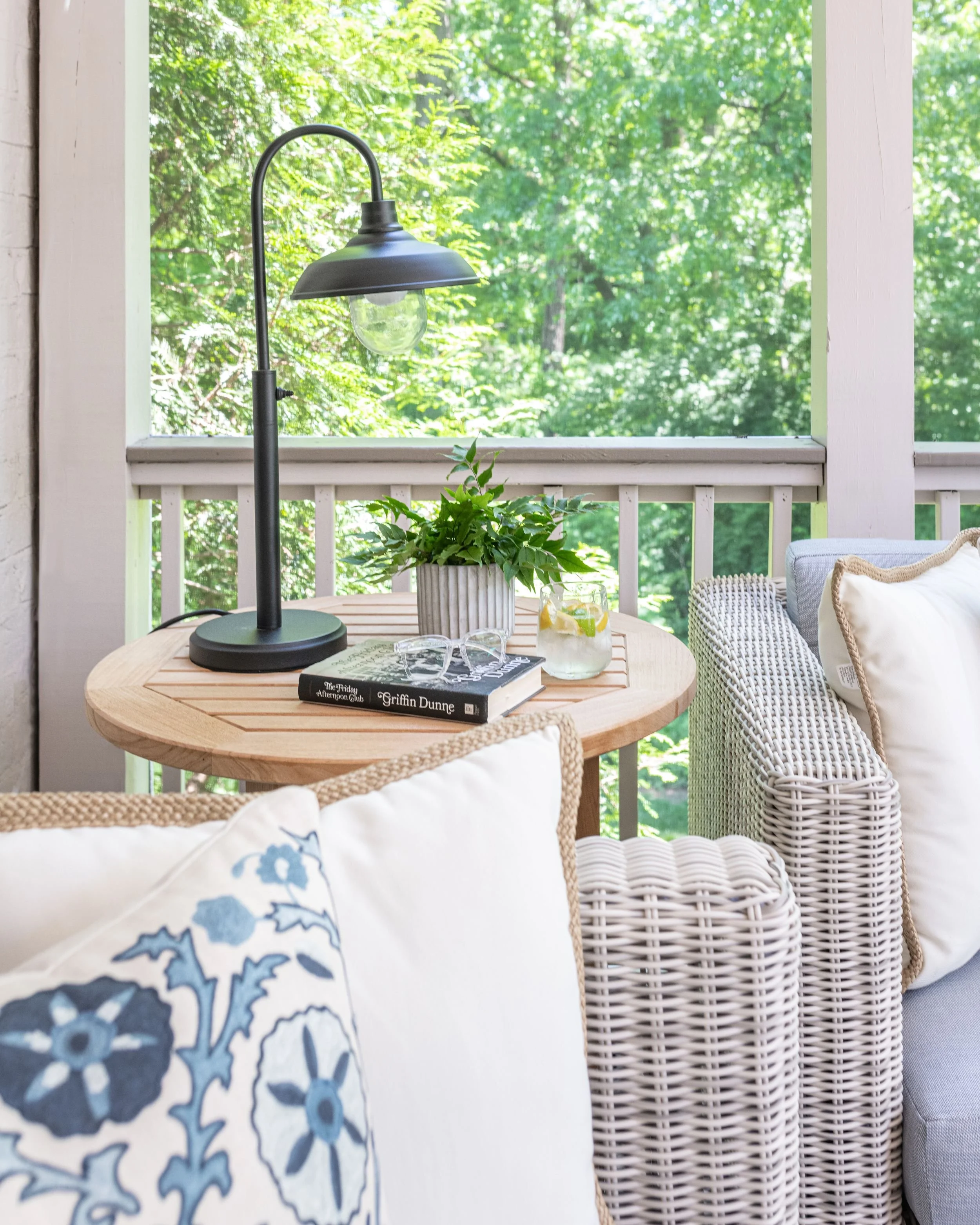 outdoor-living-porch-13.jpg