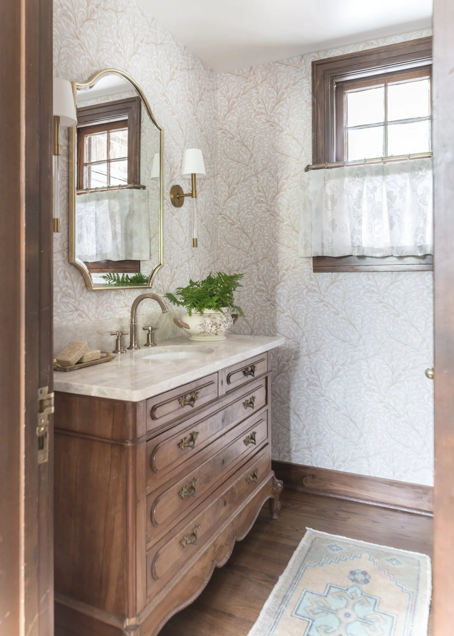 guest-bathroom-02.jpg