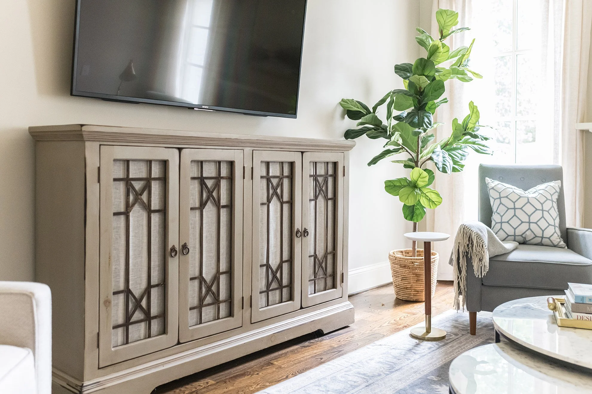 living-room-05.jpg
