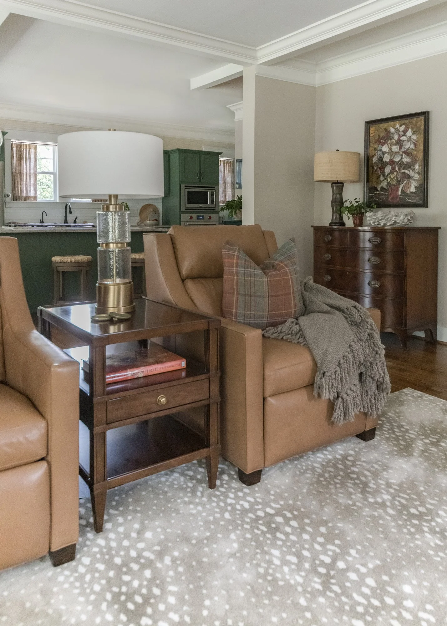 Clifton-Ln-living-room-19.jpg