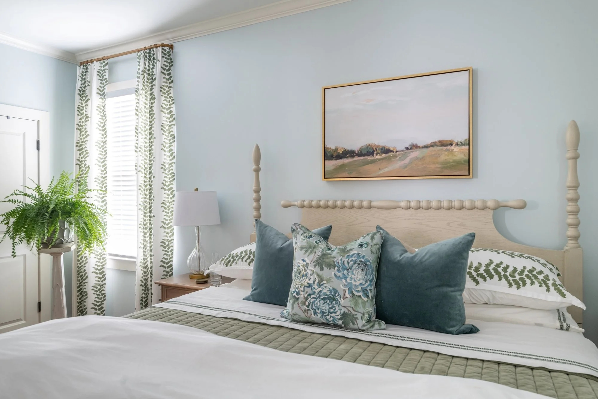 primary-bedroom-12.jpg
