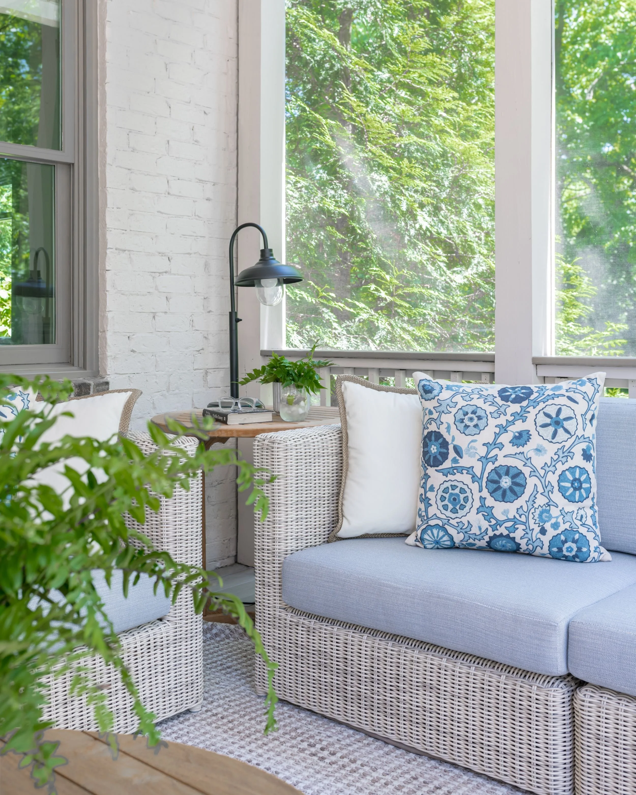 outdoor-living-porch-12.jpg