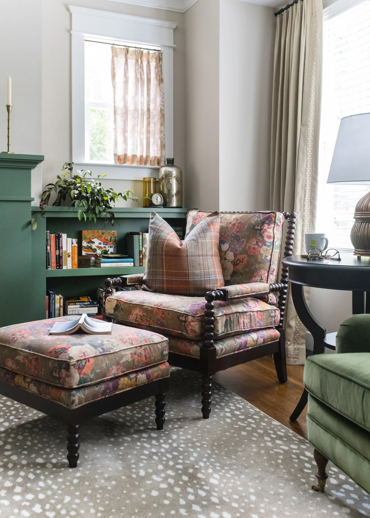 Clifton-Ln-living-room-15.jpg