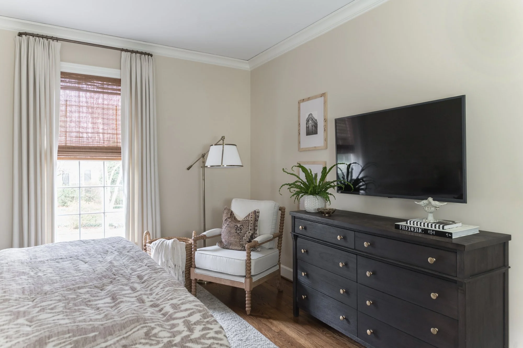 linden-square-primary-bedroom-11.jpg