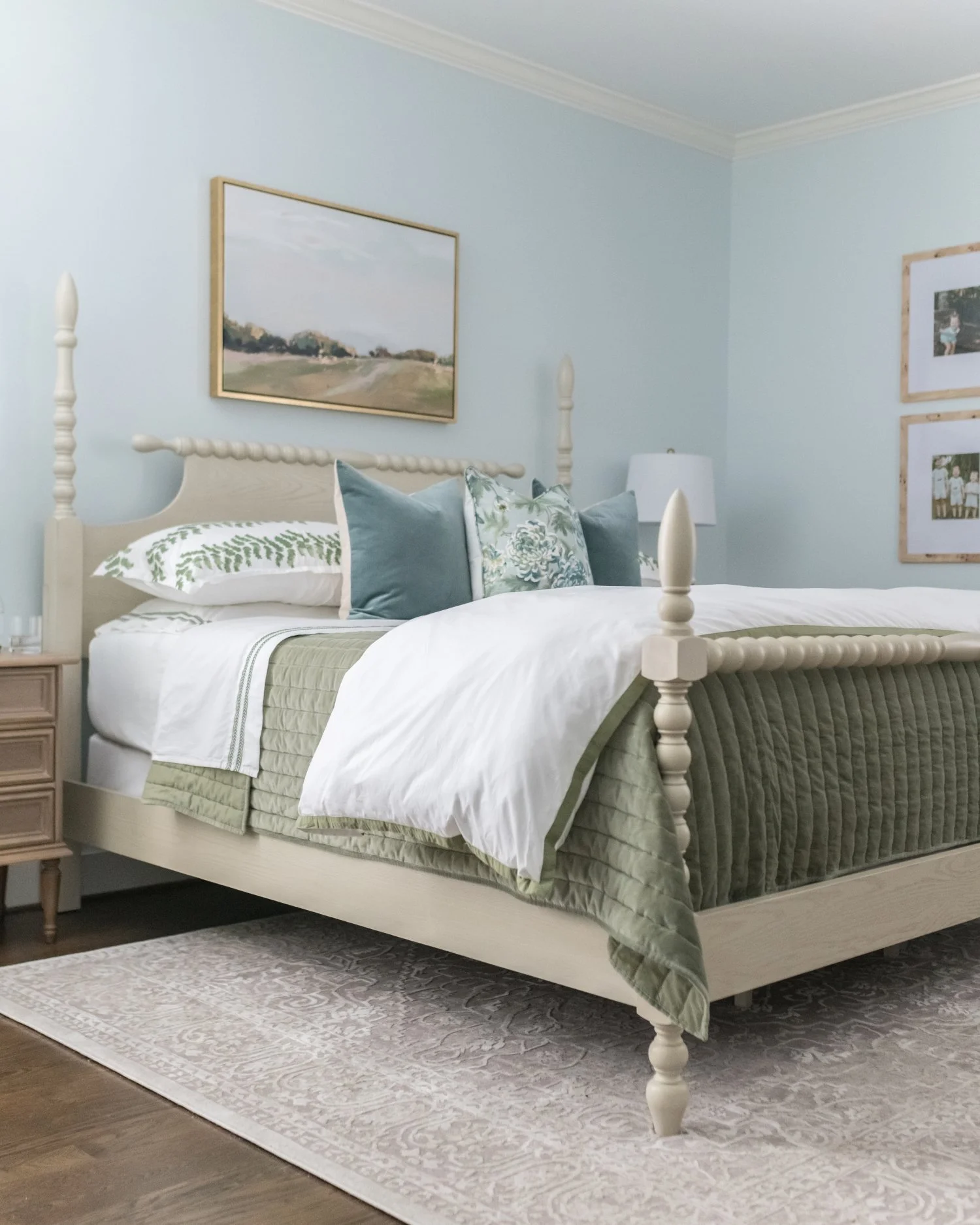 primary-bedroom-04.jpg