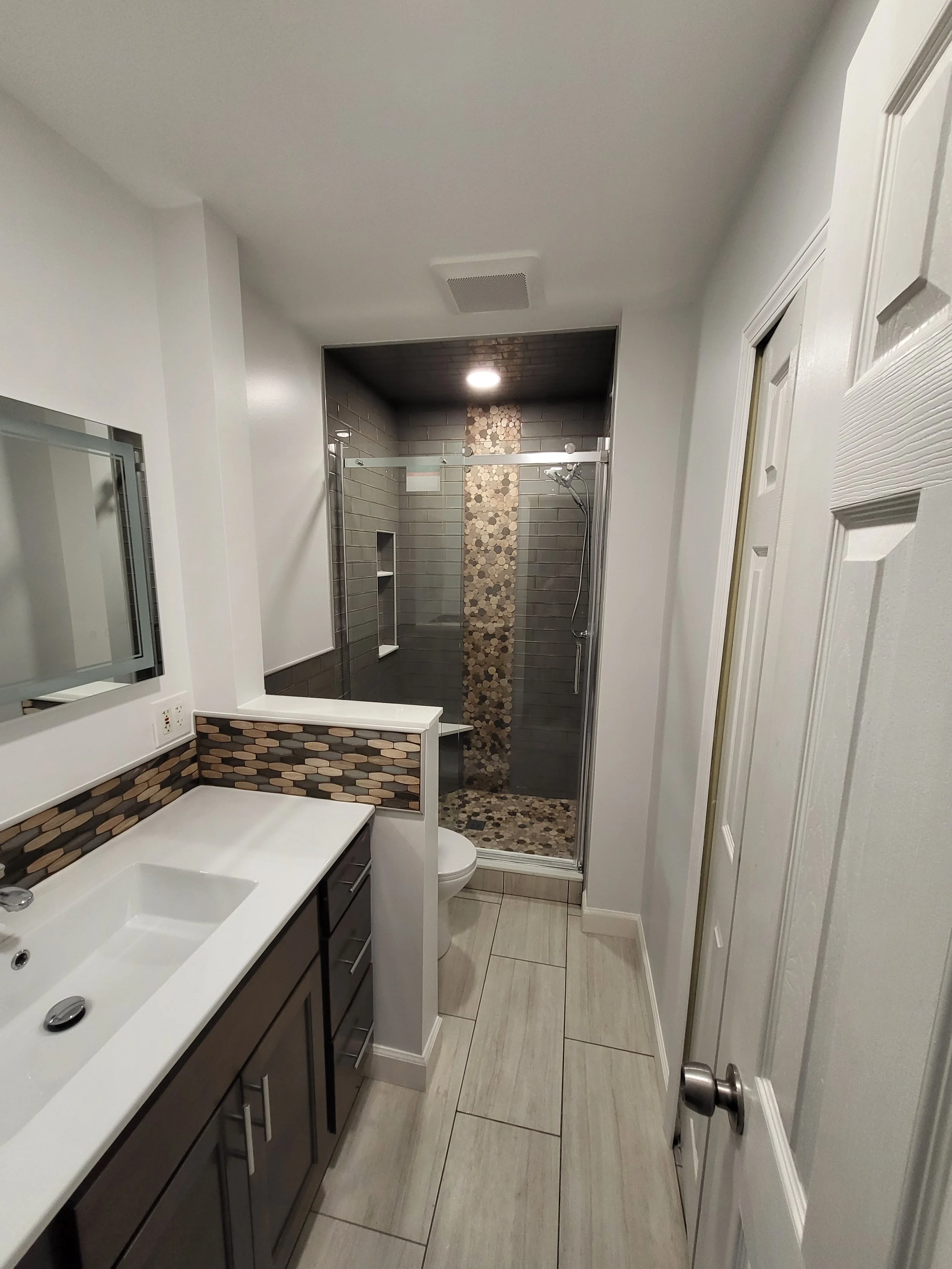 bathroom_20210920_152222.jpg