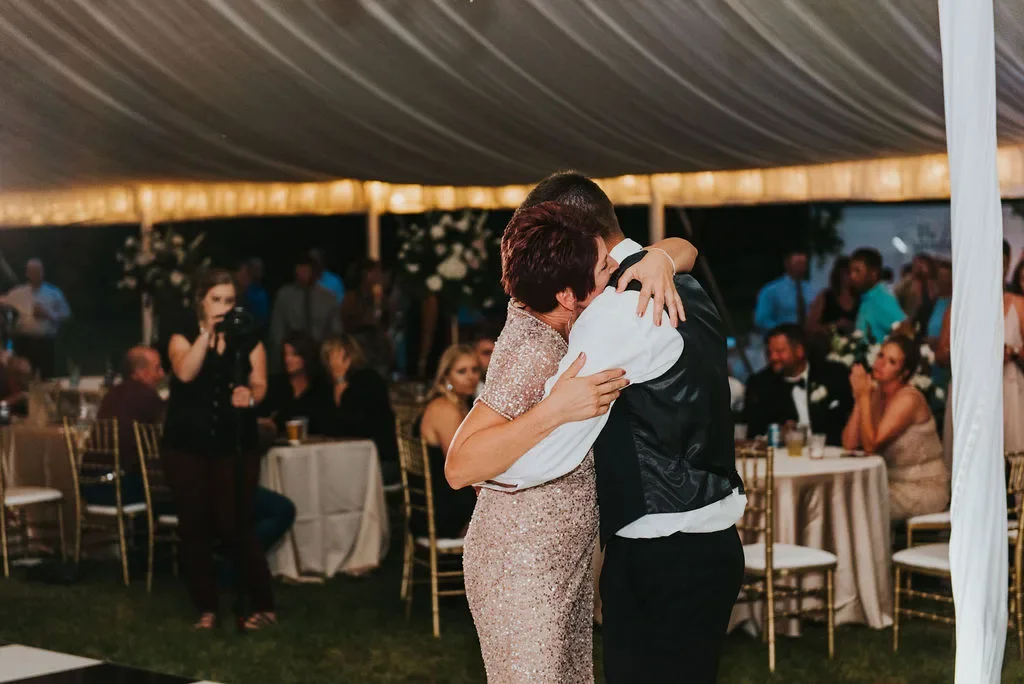 calli-sentry-wedding-2019-reception-018.webp