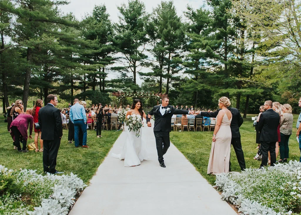 calli-sentry-wedding-2019-ceremony-008.webp