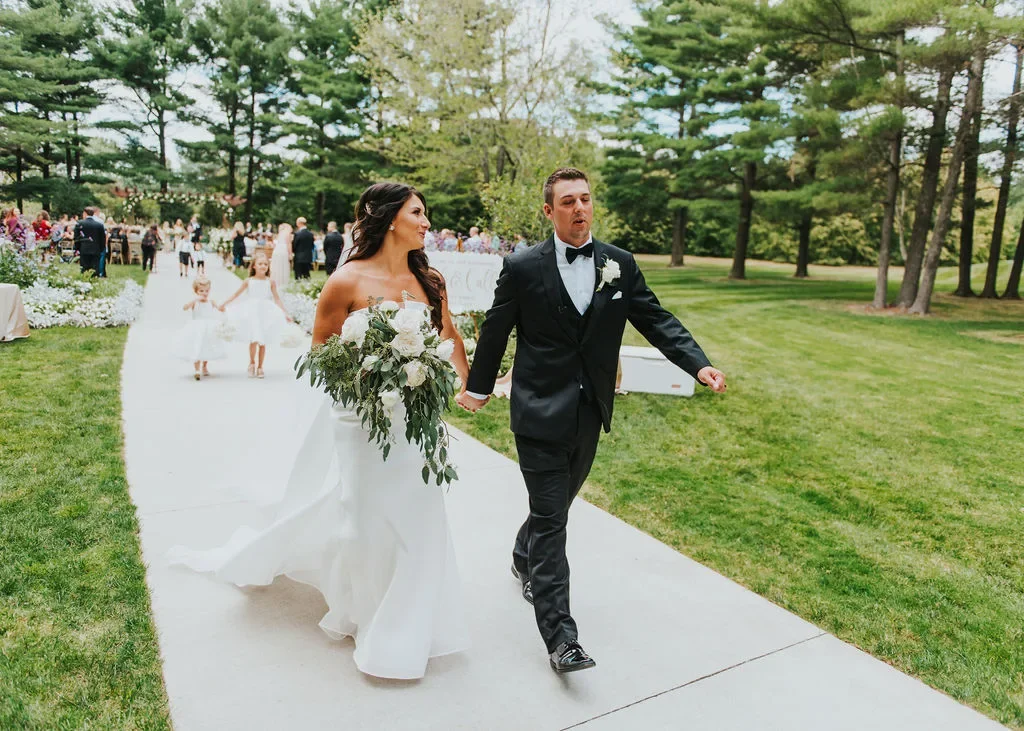 calli-sentry-wedding-2019-ceremony-011.webp