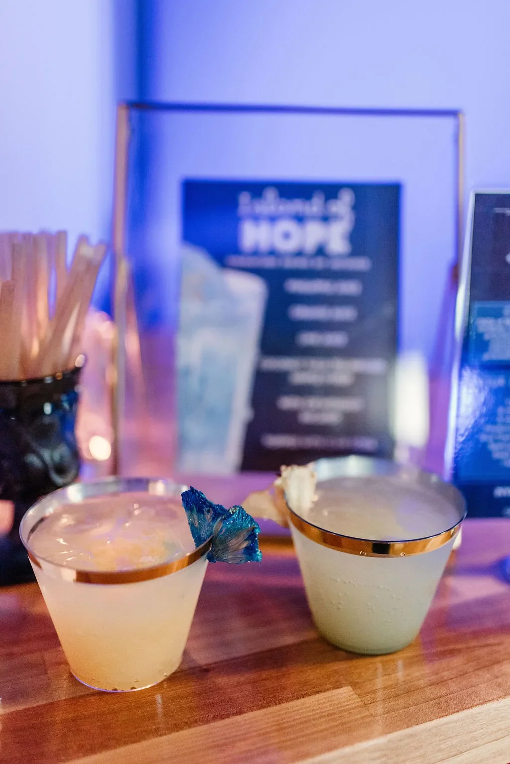 casa-blueprint-of-hope-2026-guests-mingling-cocktail-hour-02.webp