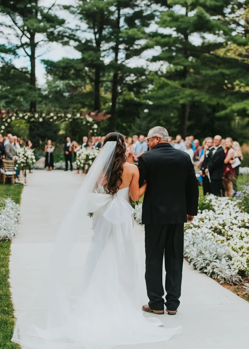 calli-sentry-wedding-2019-ceremony-035.webp