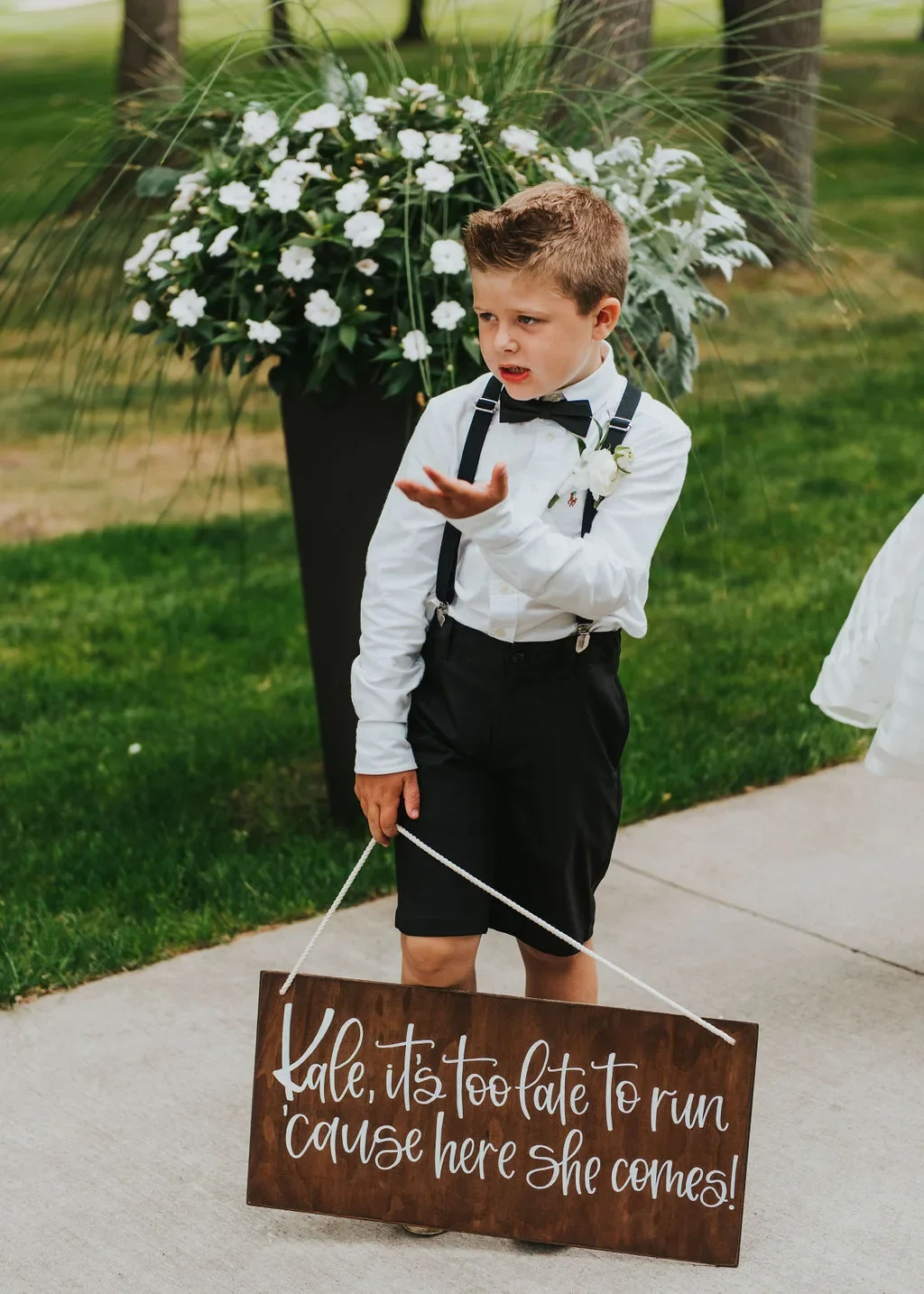calli-sentry-wedding-2019-ceremony-006.webp