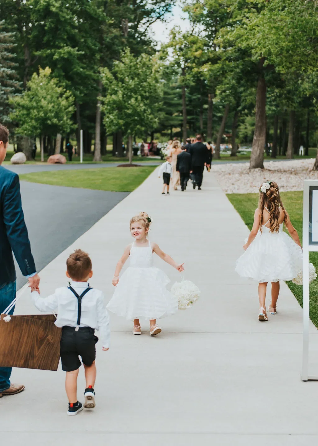 calli-sentry-wedding-2019-ceremony-002.webp