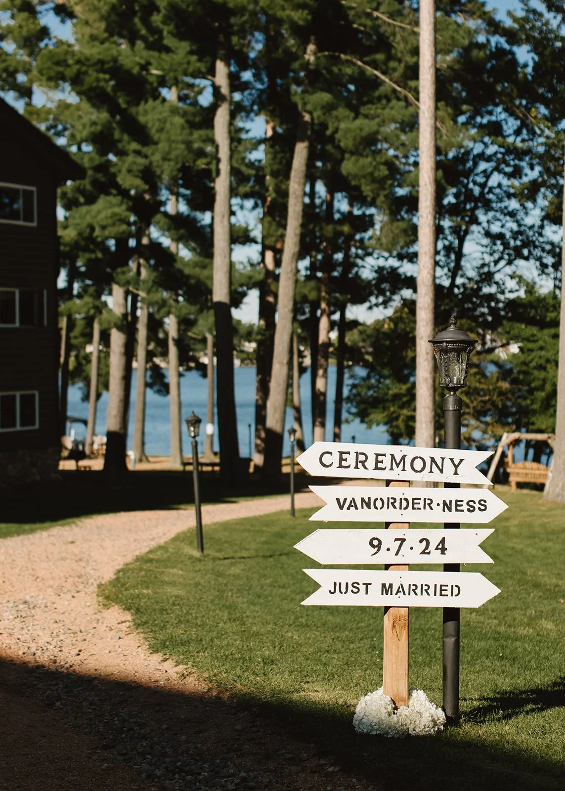 Sarah-Raquel-Beacons-Minocqua-Wedding-12.jpg