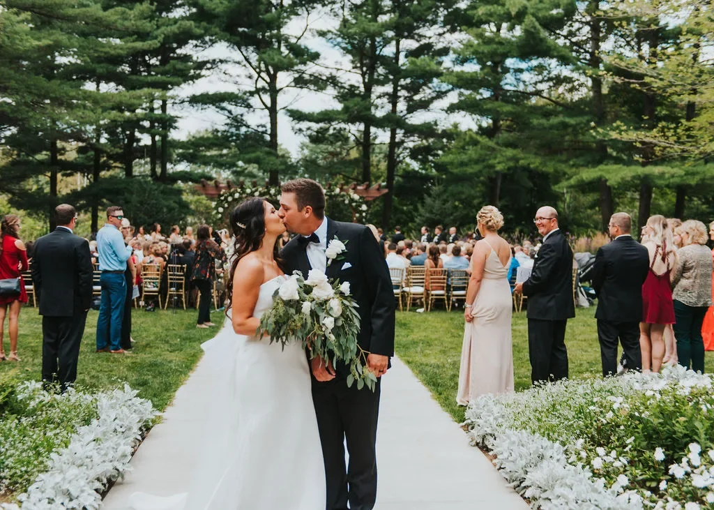 calli-sentry-wedding-2019-ceremony-009.webp