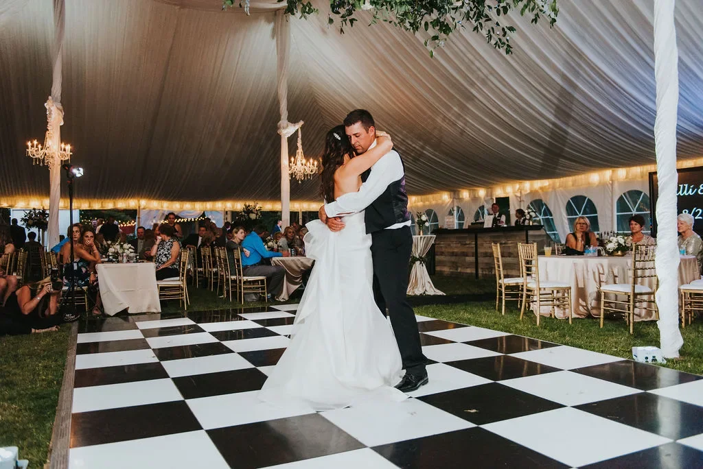 calli-sentry-wedding-2019-reception-005.webp