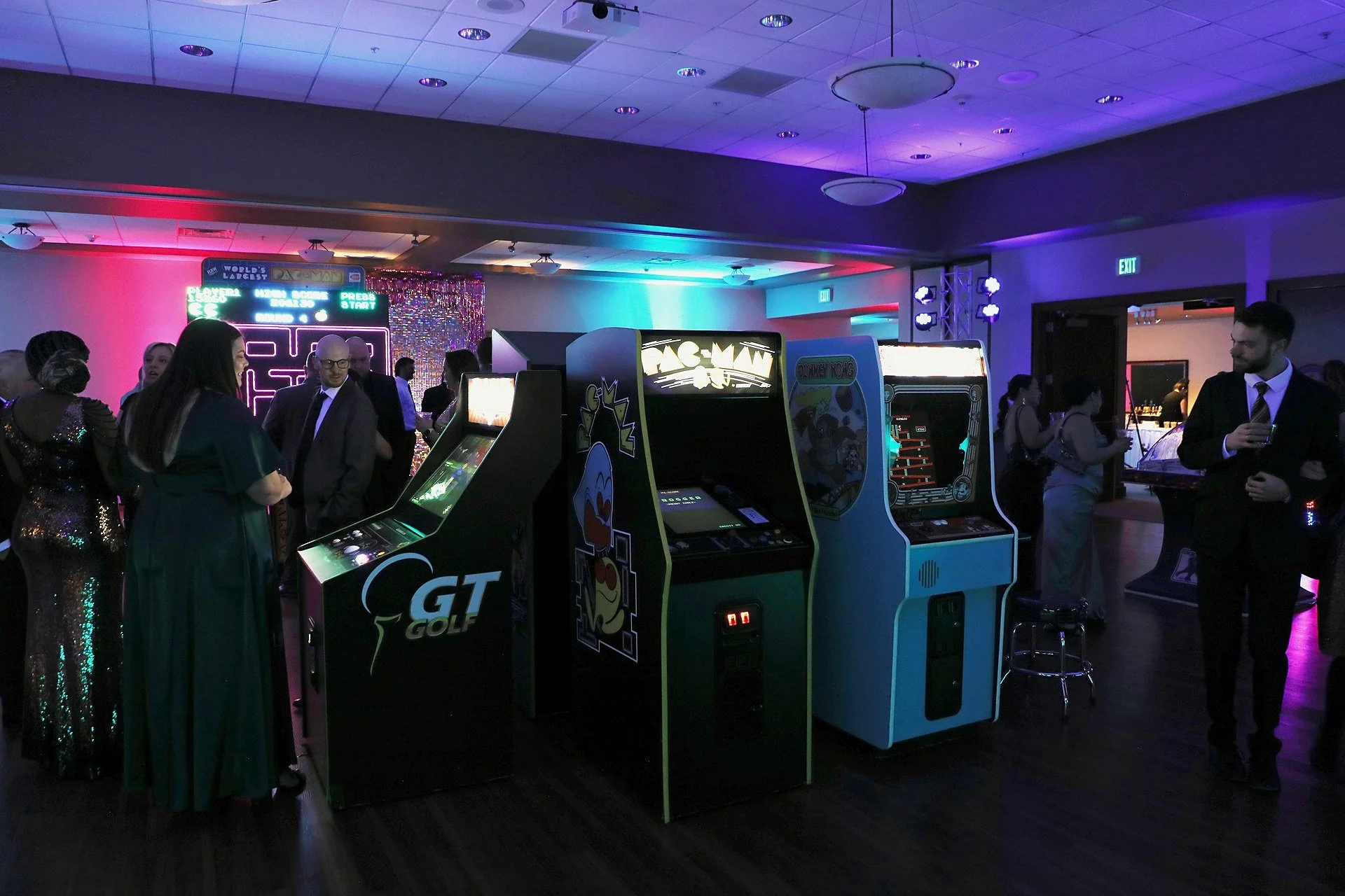 aqua-finance-bright-new-years-gala-2026-48.jpg