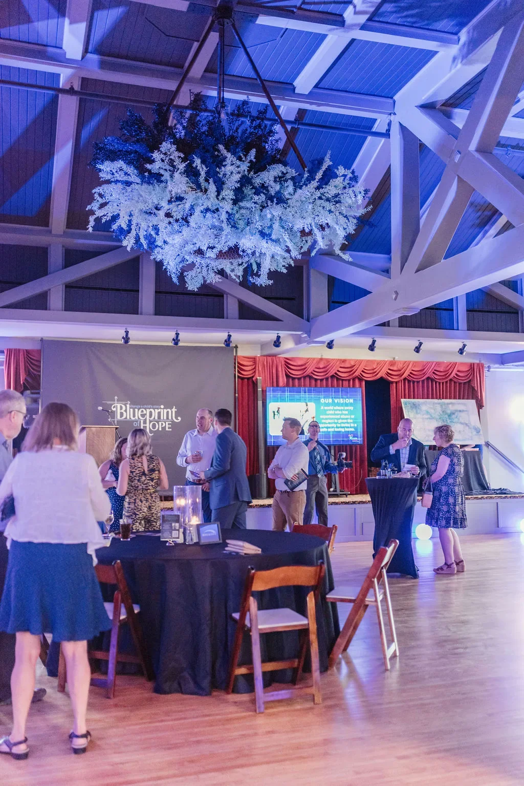 casa-blueprint-of-hope-2026-guests-cocktail-hour-friends-group.webp
