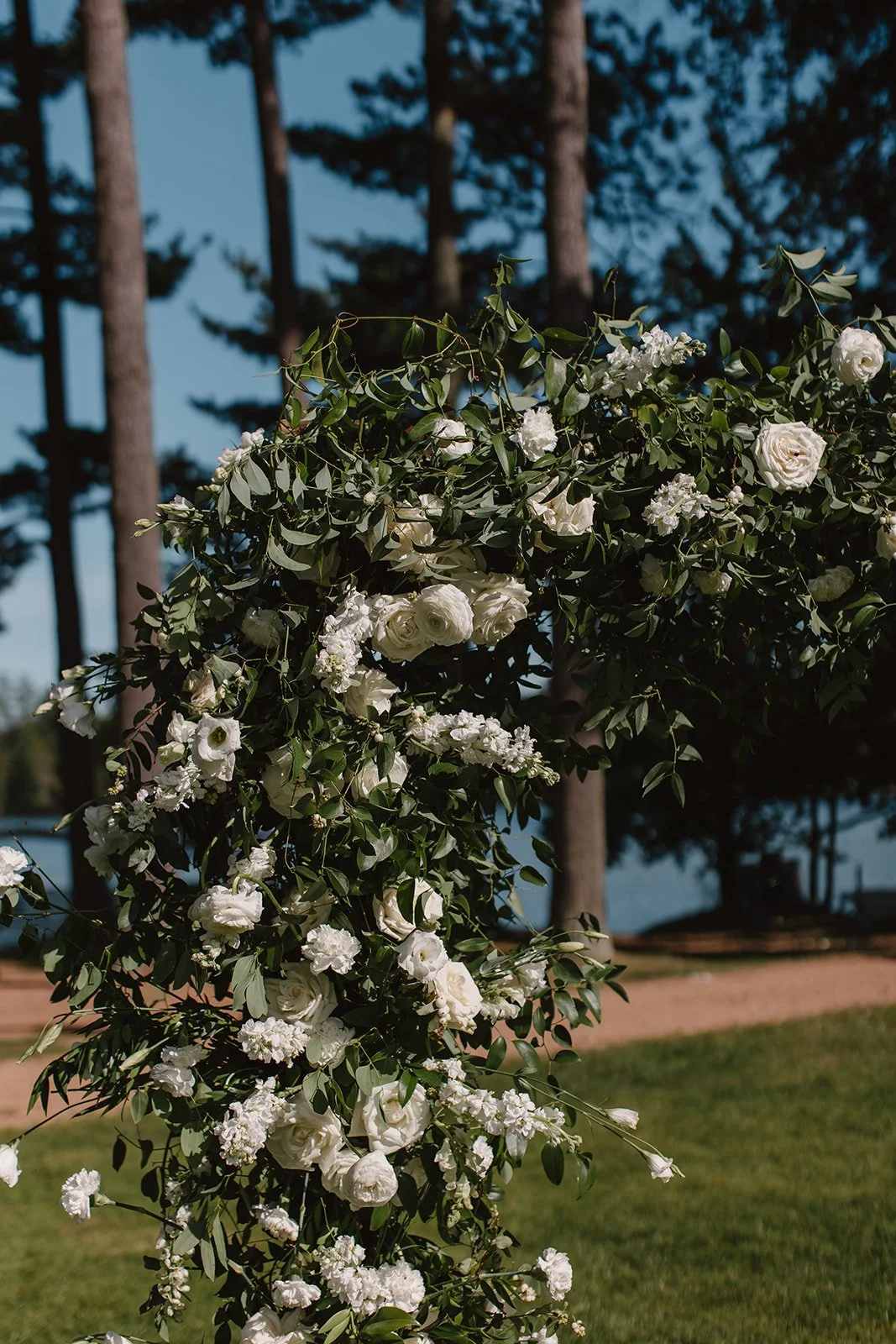 Sarah-Raquel-Beacons-Minocqua-Wedding-19F1A9800.jpg