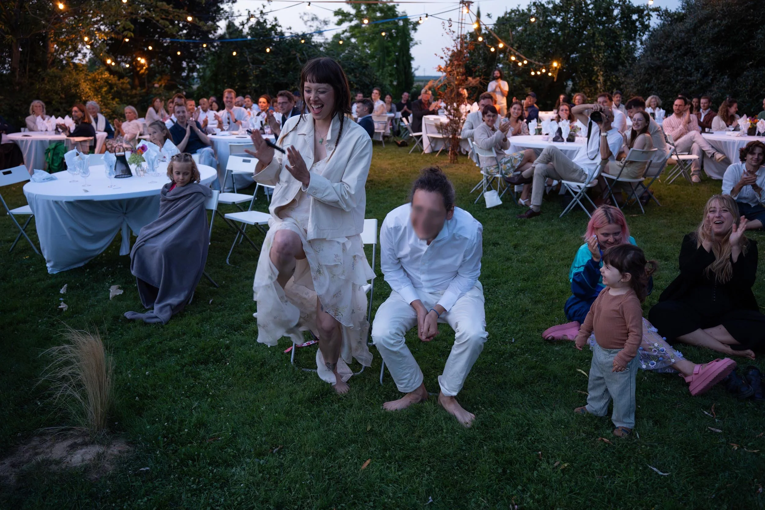 lisa-meijer-wedding-photography-la-cheraille-rambouillet-paris-country-wedding-mariage-champetre-applause-60.jpg