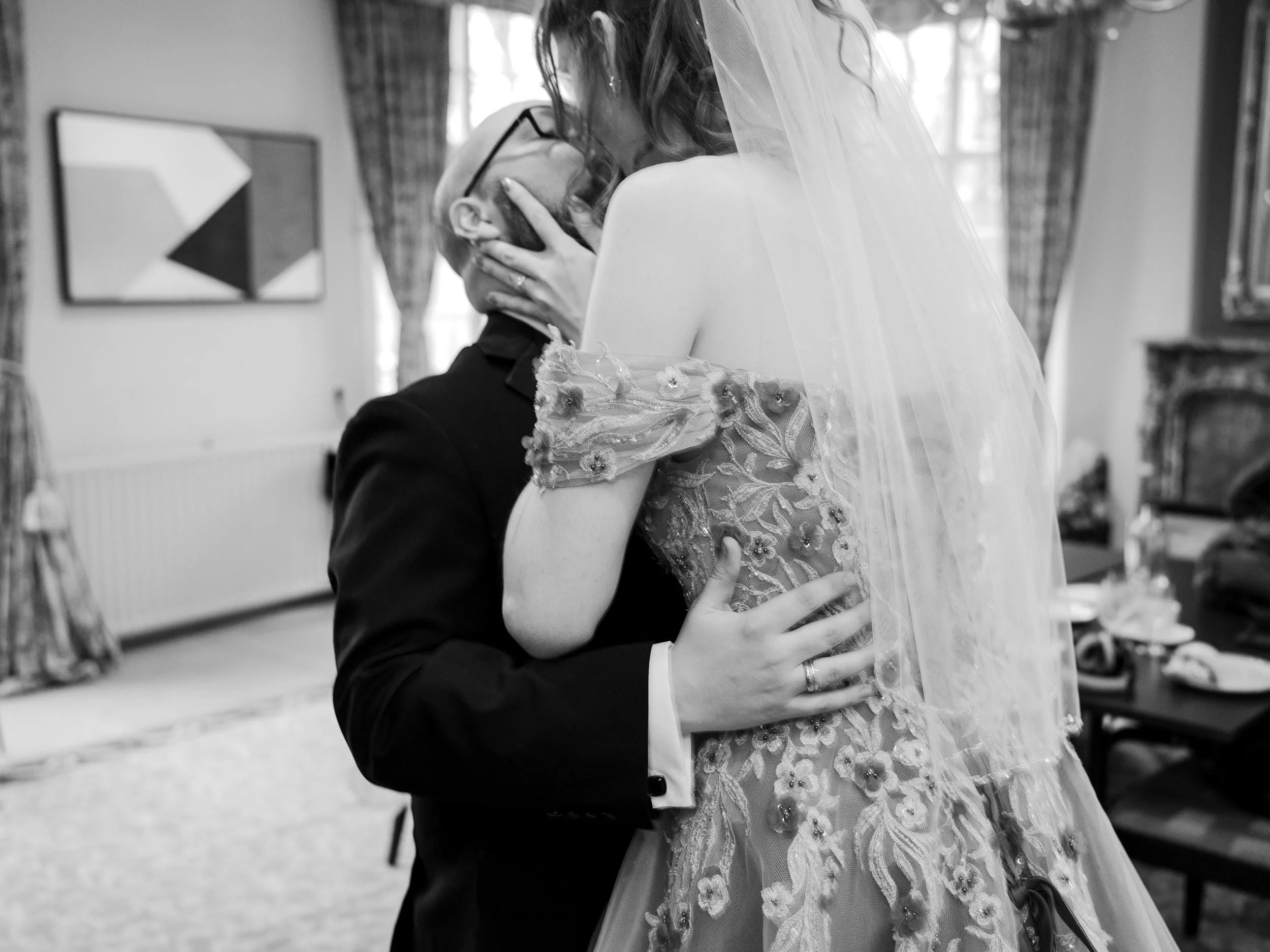 lisa-meijer-wedding-photography-kasteel-maurick-vught-noord-brabant-intimate-bi-cultural-bruiloft89.jpg