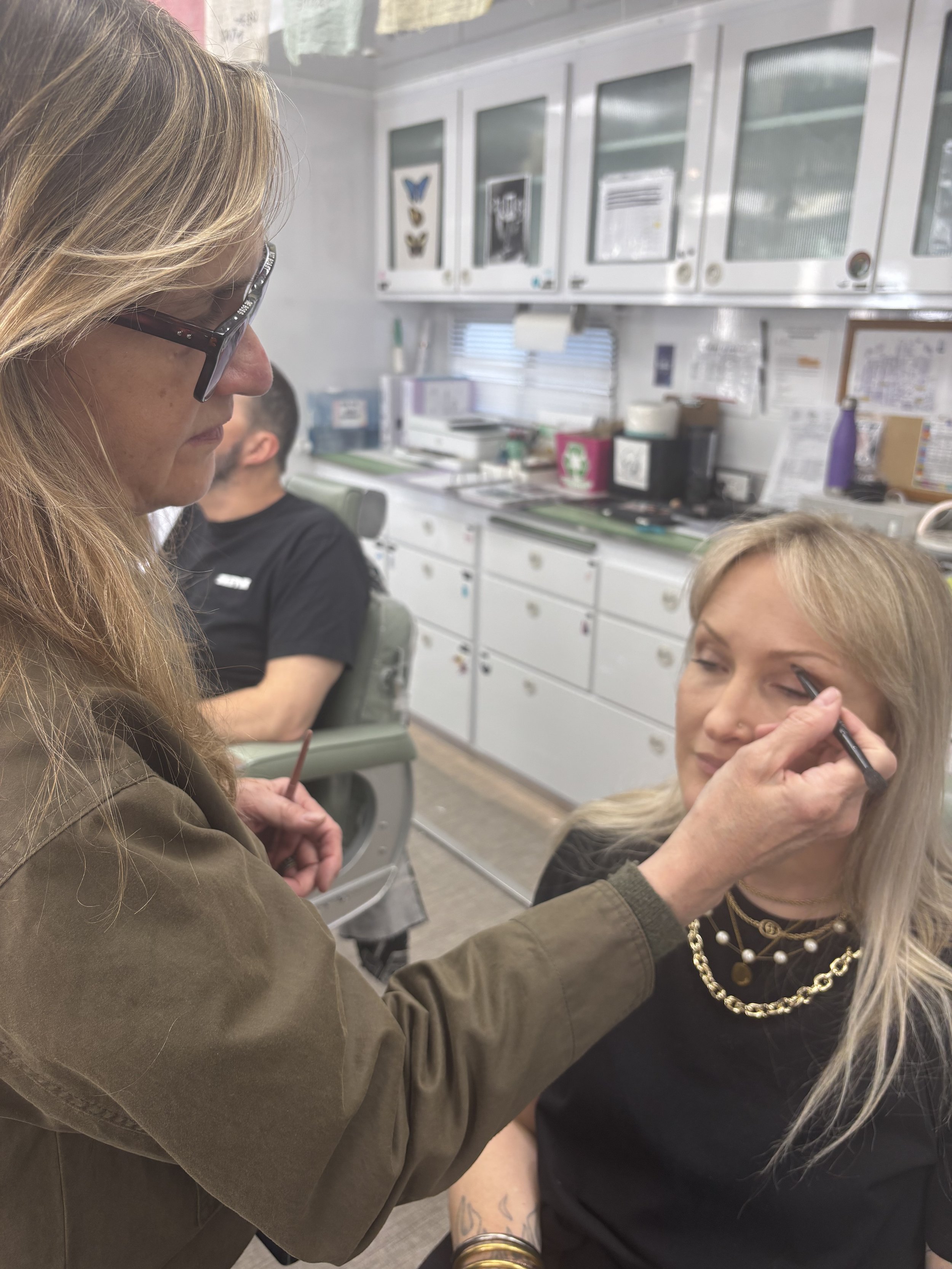 PROCESS: Straight & Corrective - Look 2