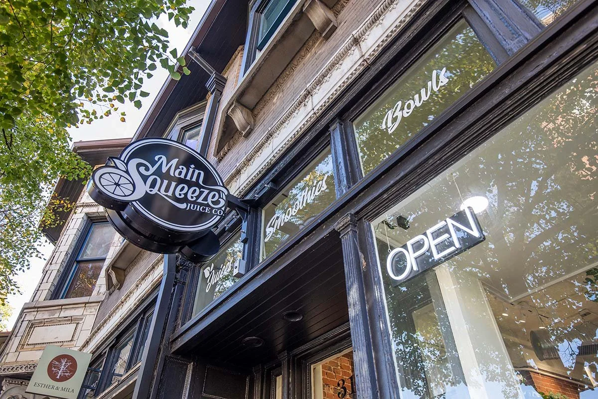 Mainsqueeze+centralwestend+store front.jpg
