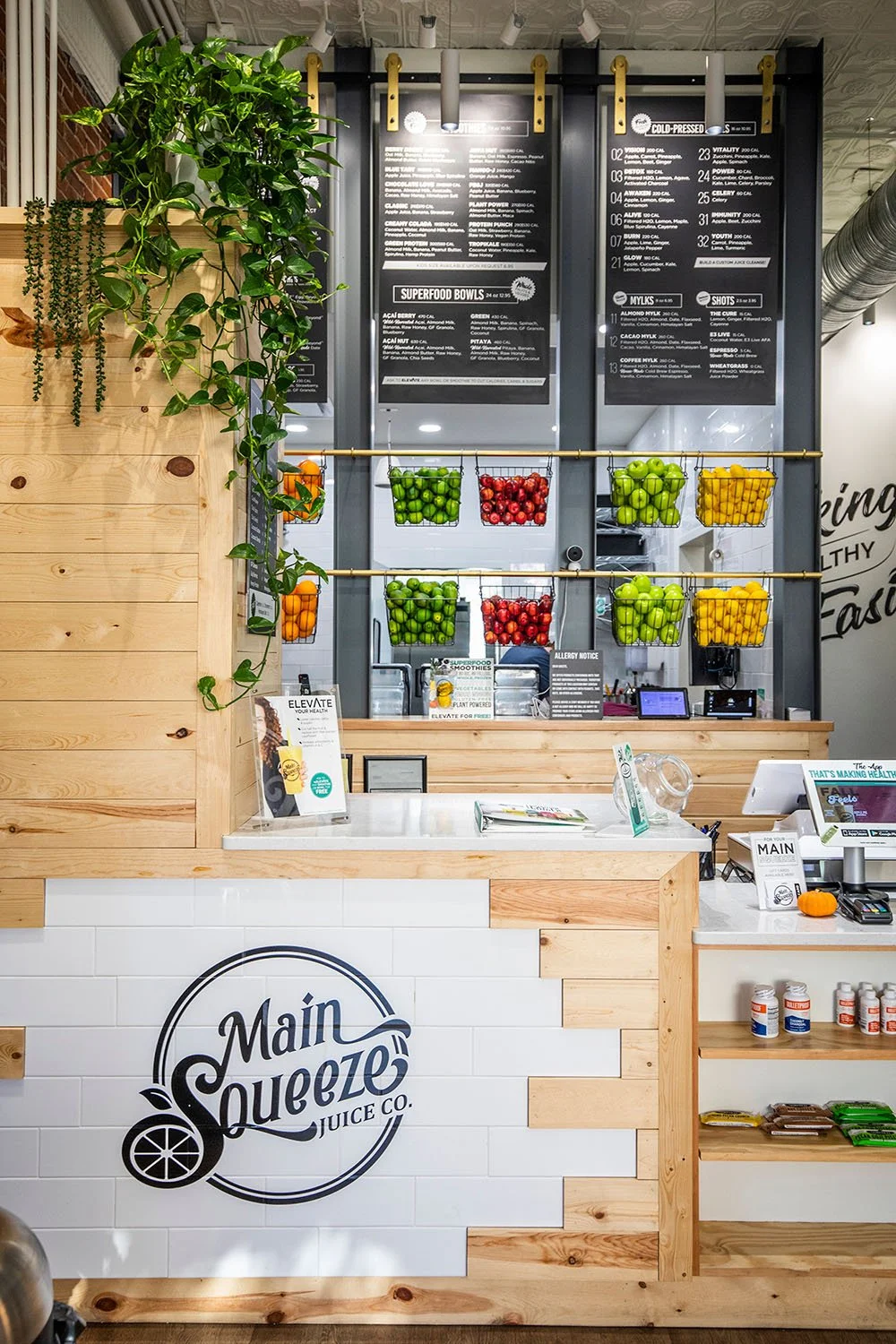 raw wood+wood slats+fruit baskets+juice shop.jpg