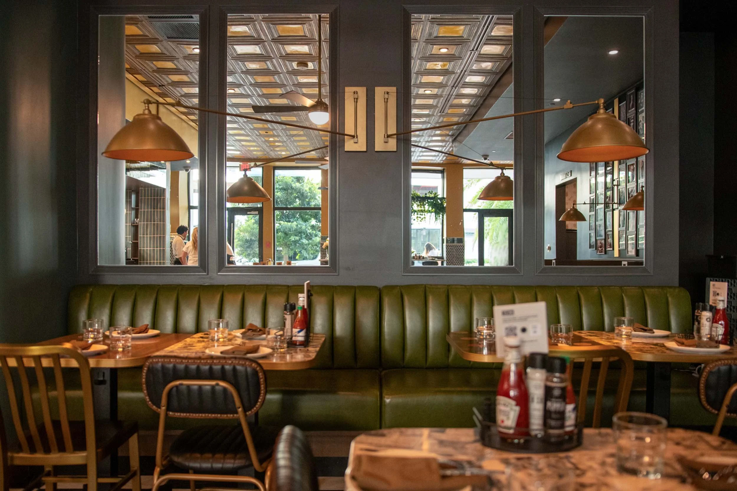 booth seating+diner+wall arm sconce.jpg