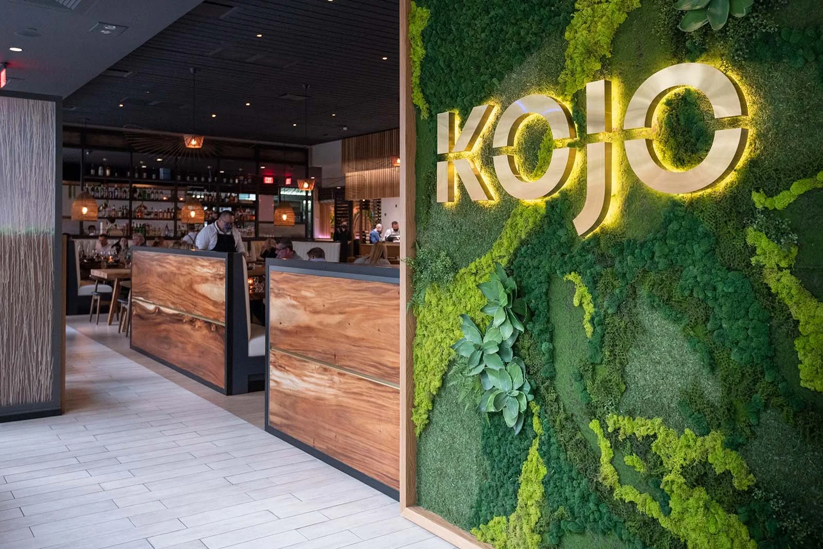 green wall+kojo+acacia wood+sushi restaurant.jpg
