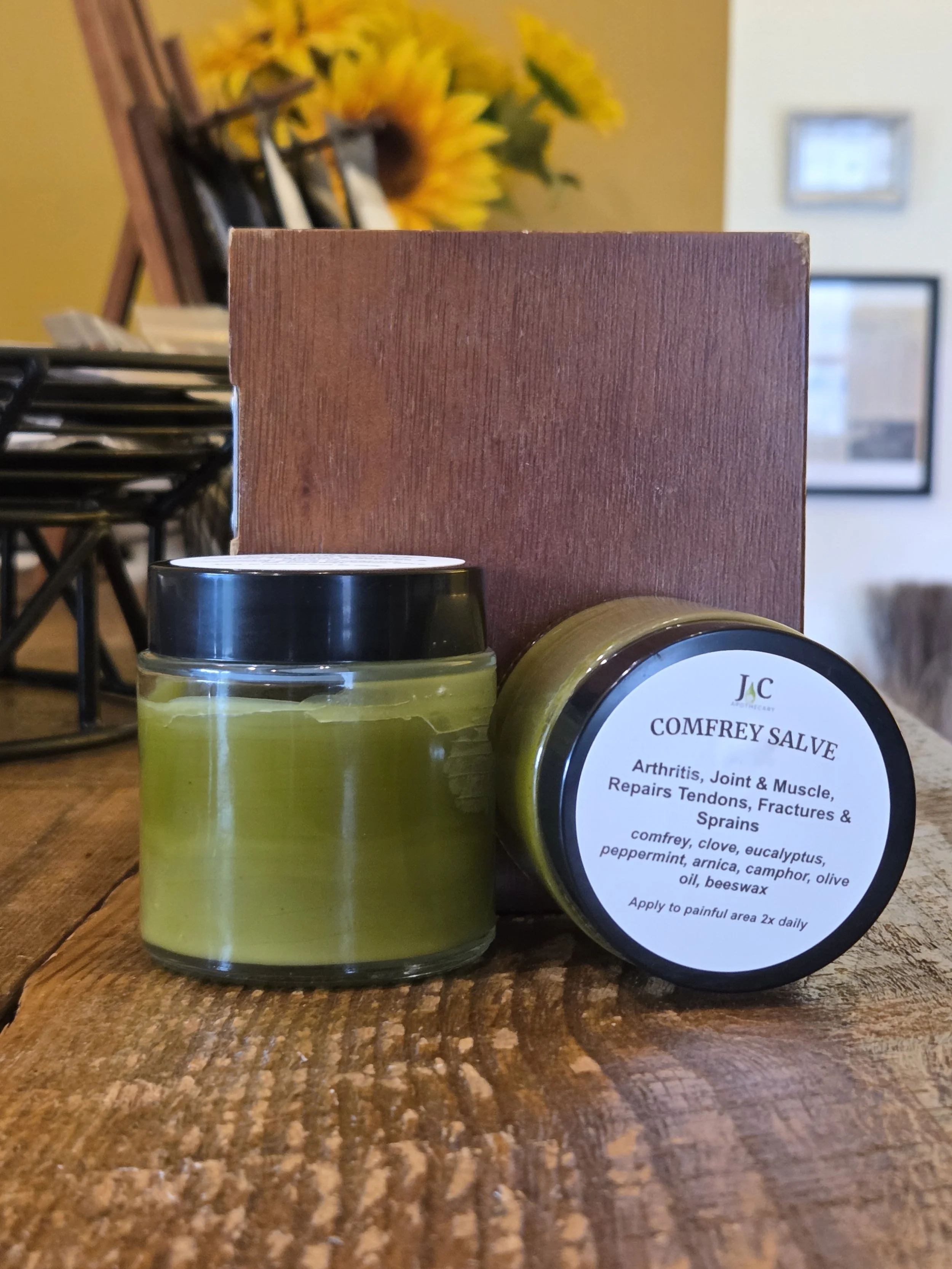 Comfrey Salve