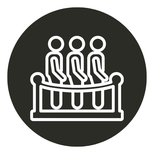 Icon of three people standing on a rectangular platform.